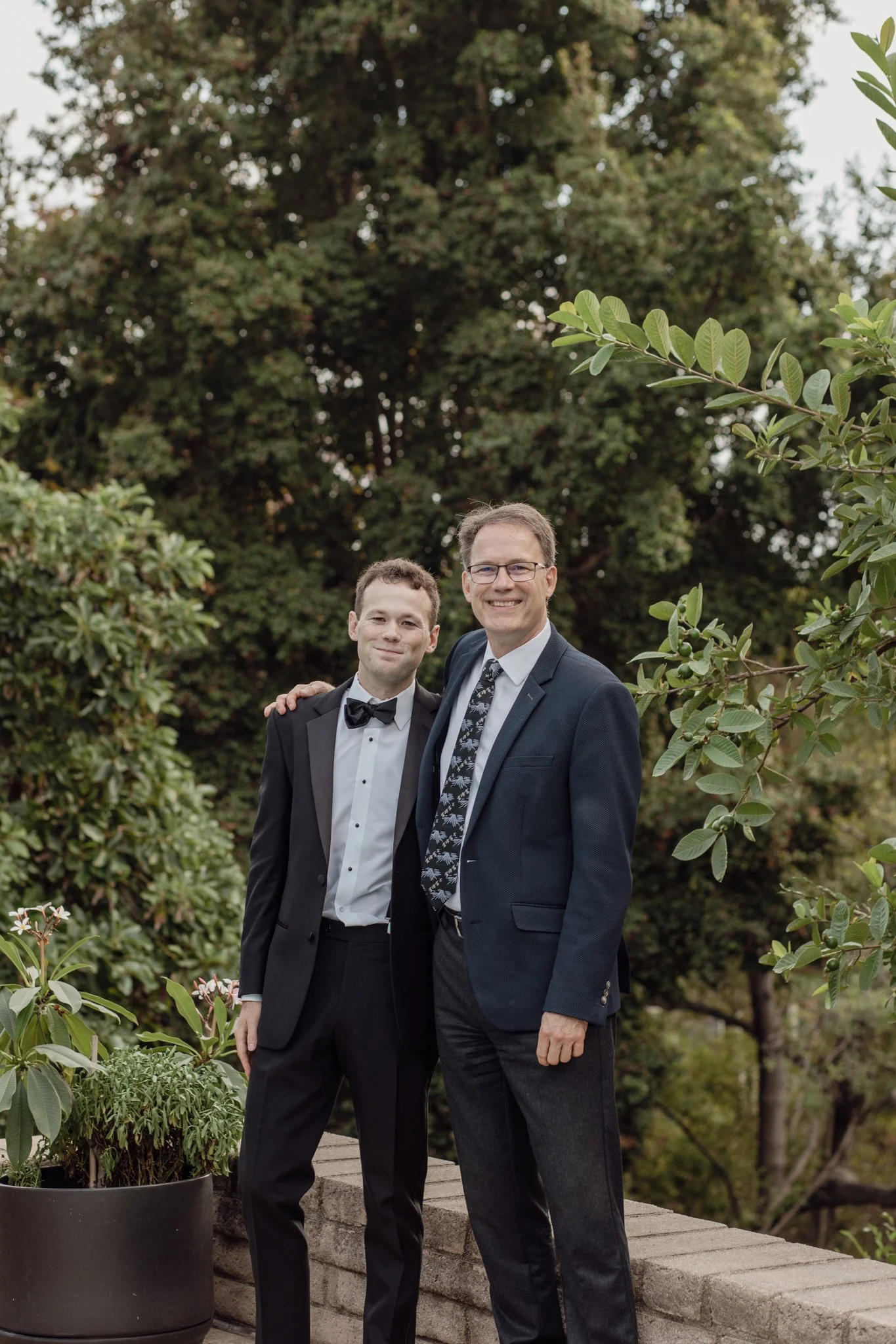 Wedding photographer Los Angeles, California. Intimate wedding photographer. Mini wedding photographer.