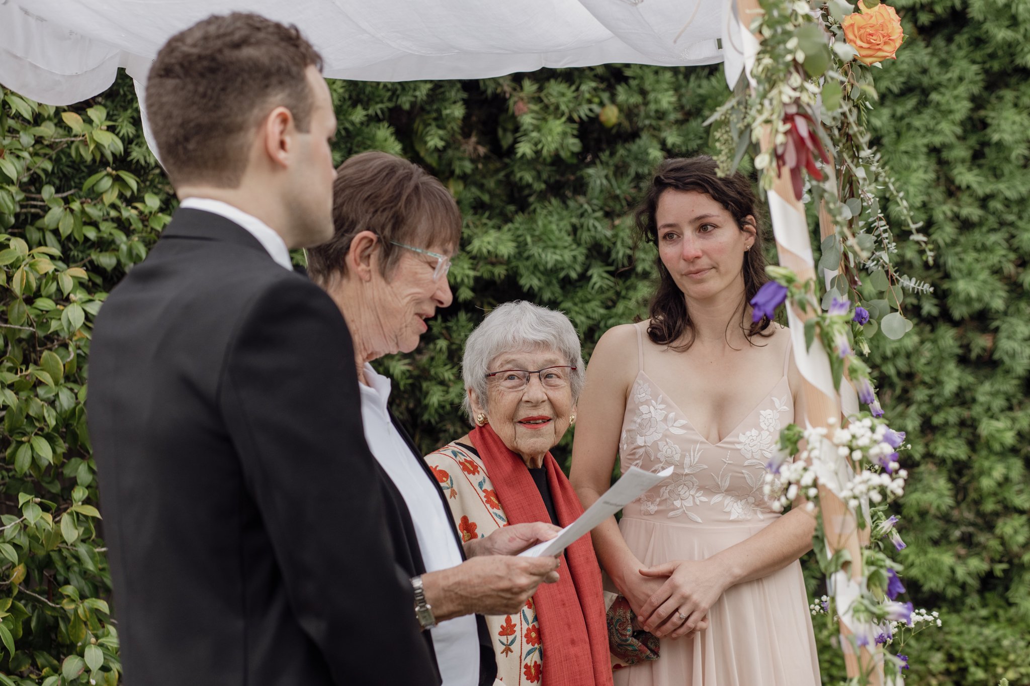 Wedding photographer Los Angeles, California. Intimate wedding photographer. Mini wedding photographer.