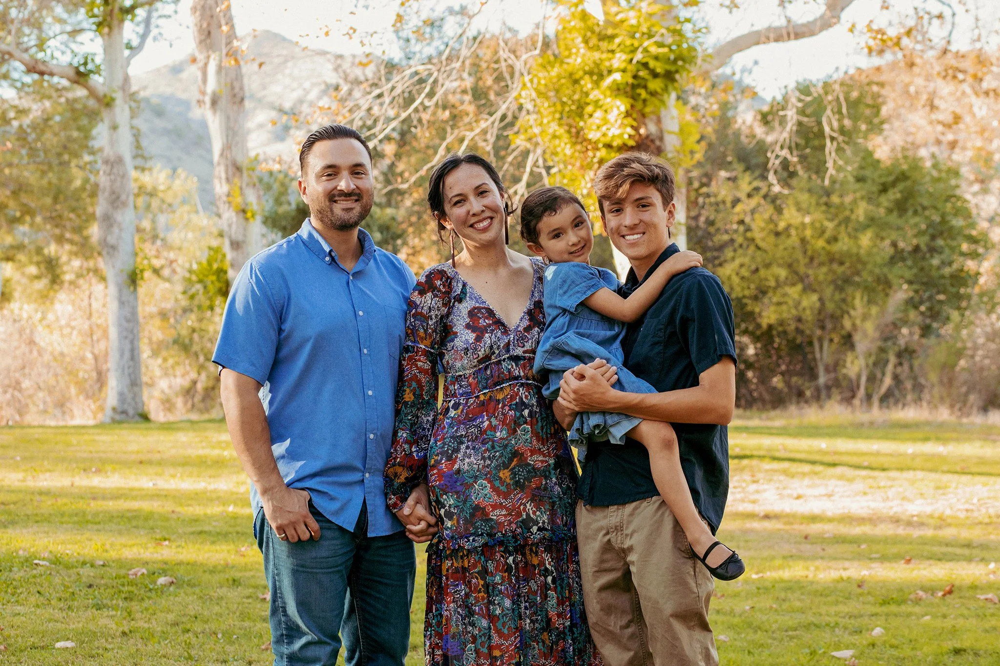 WEB The Lara Family_2614.jpg