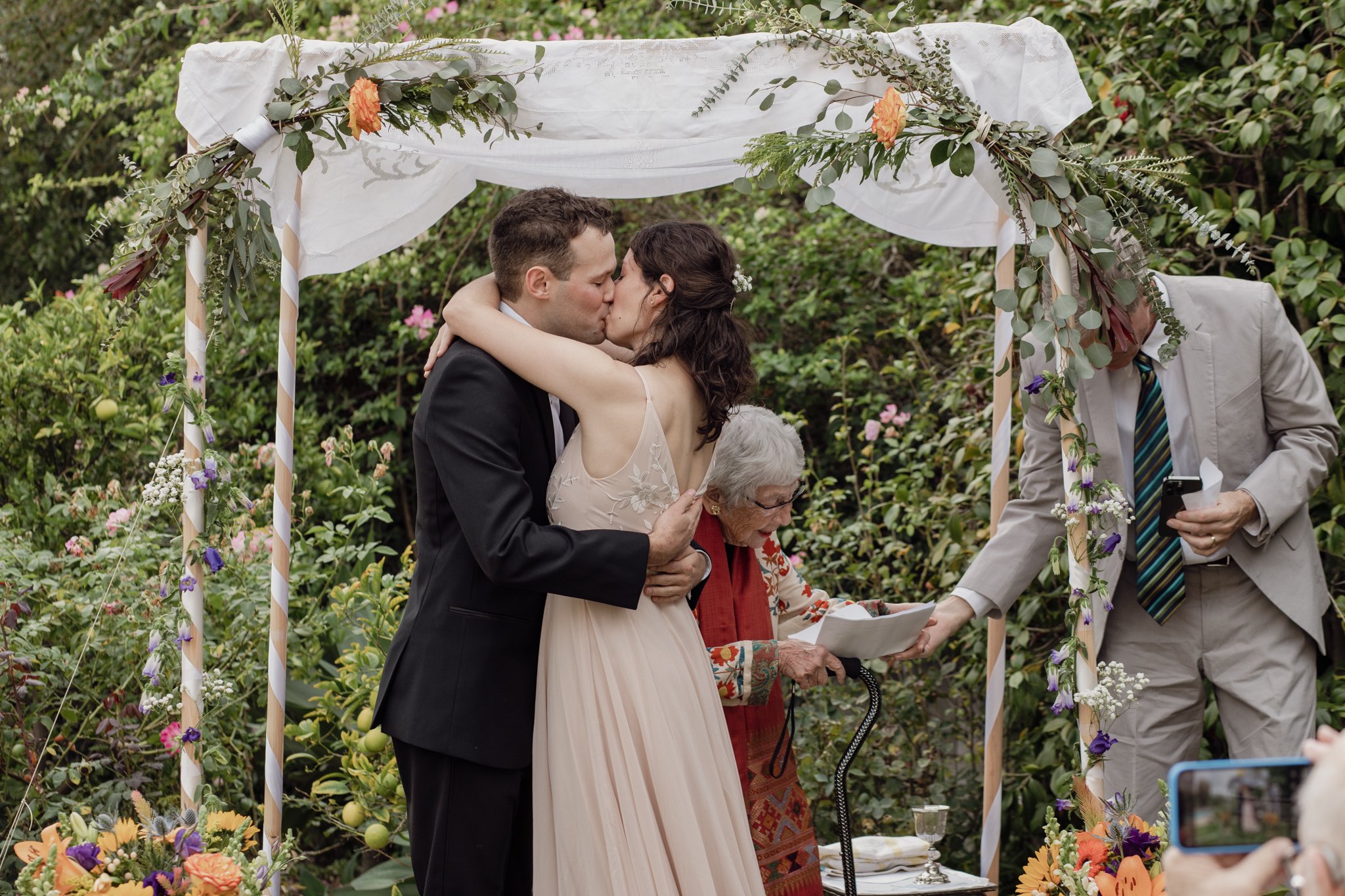 Wedding photographer Los Angeles, California. Intimate wedding photographer. Mini wedding photographer.