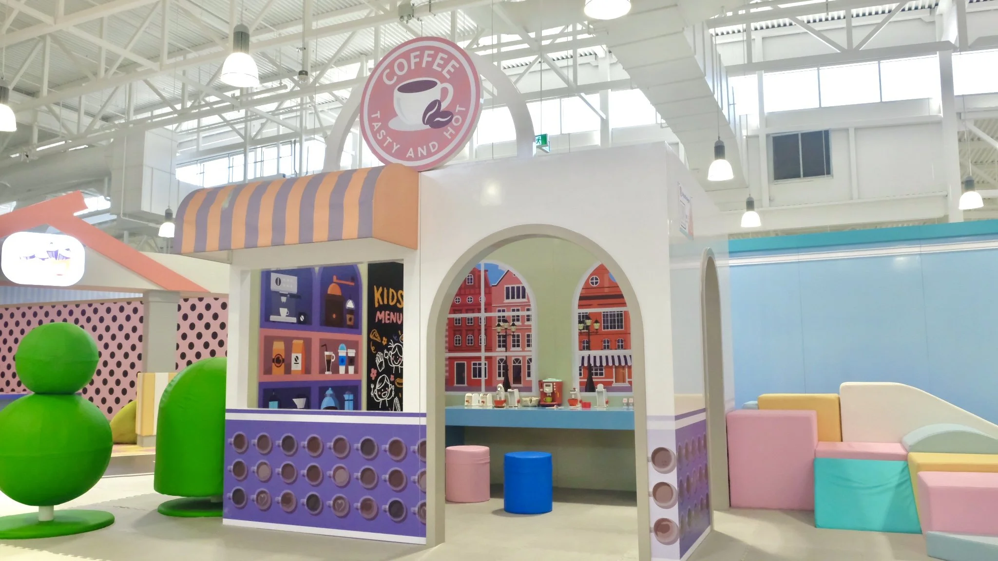 exclusive-character-experiences-for-families premium-childrens-event-services-yyc.JPEG