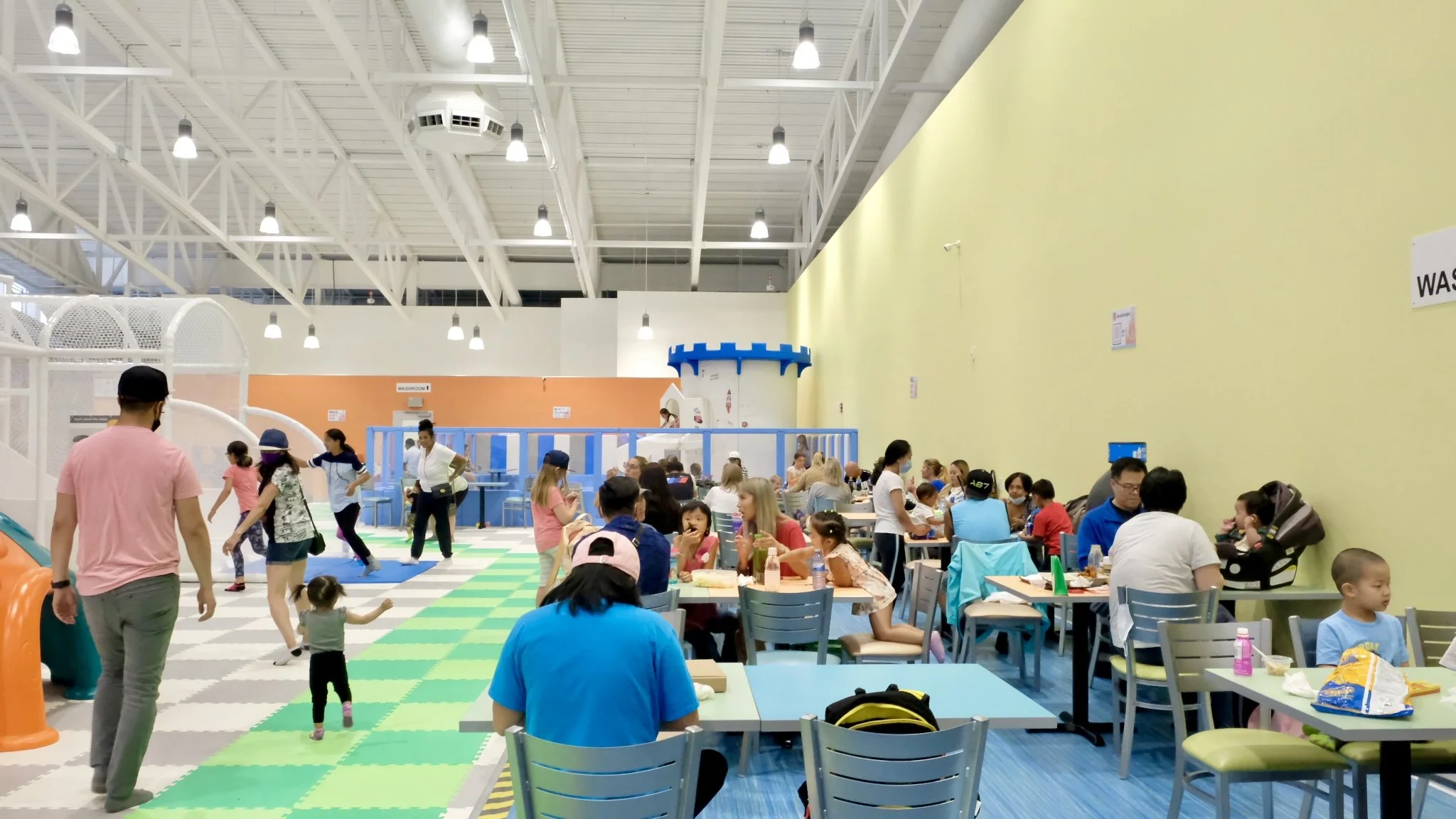 family-fun-and-events cochrane-kids-party-entertainment-services.JPEG