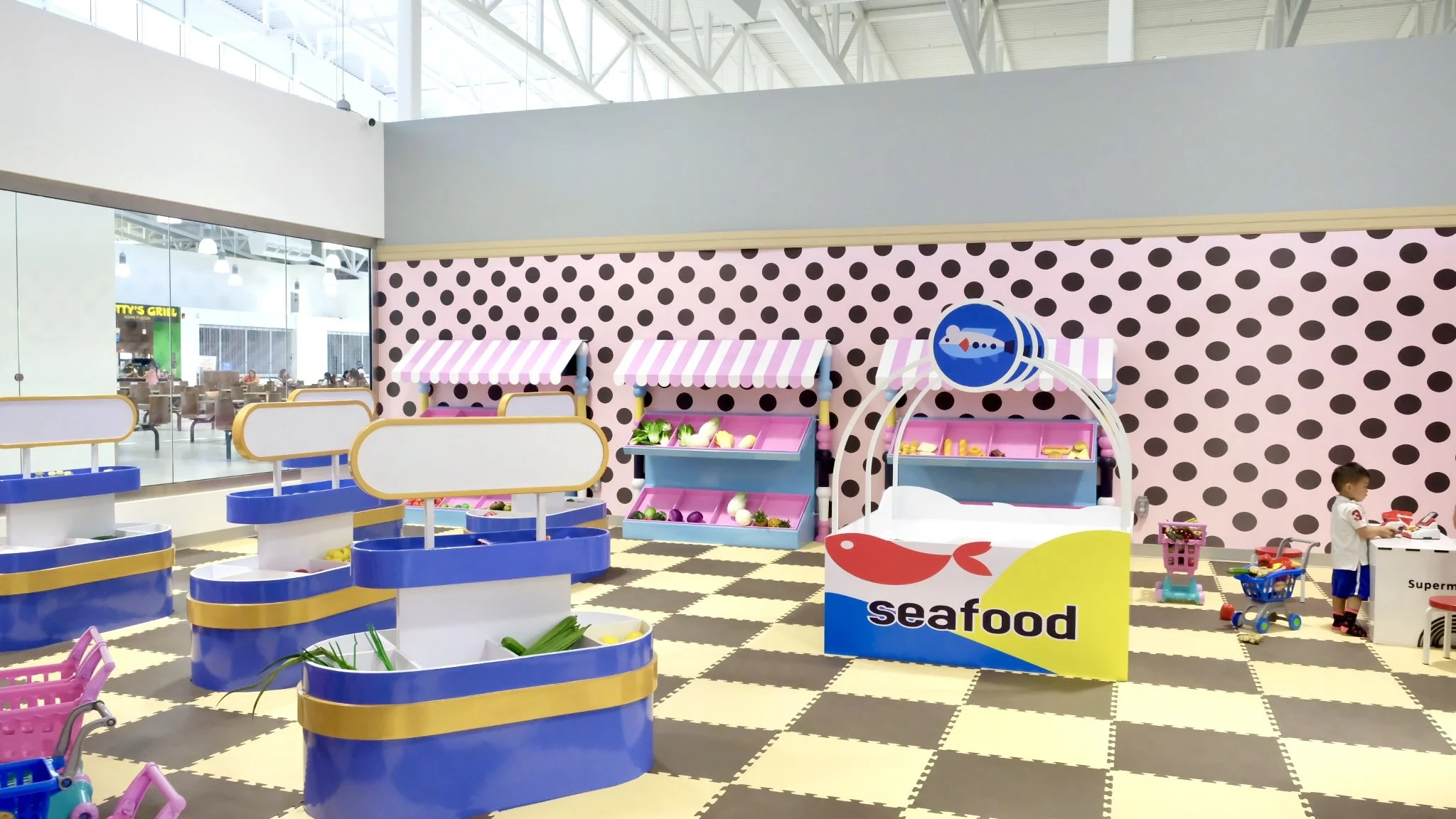 festive-family-activities-in-calgary new-years-eve-family-celebrations school-holiday-kids-entertainment-yyc.JPEG