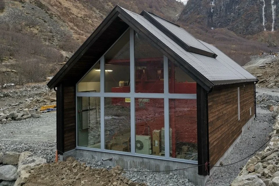 Kraftverket til Tynjadalen kraftverk.