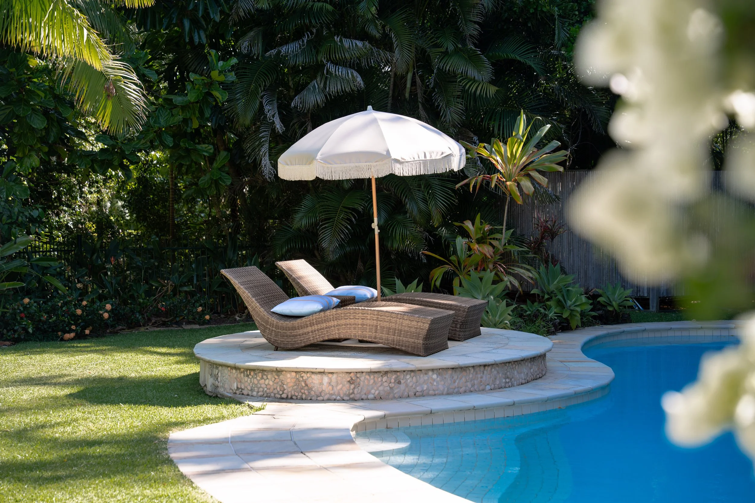 Byron Bay Airbnb property with pool and outdoor entertaining area.