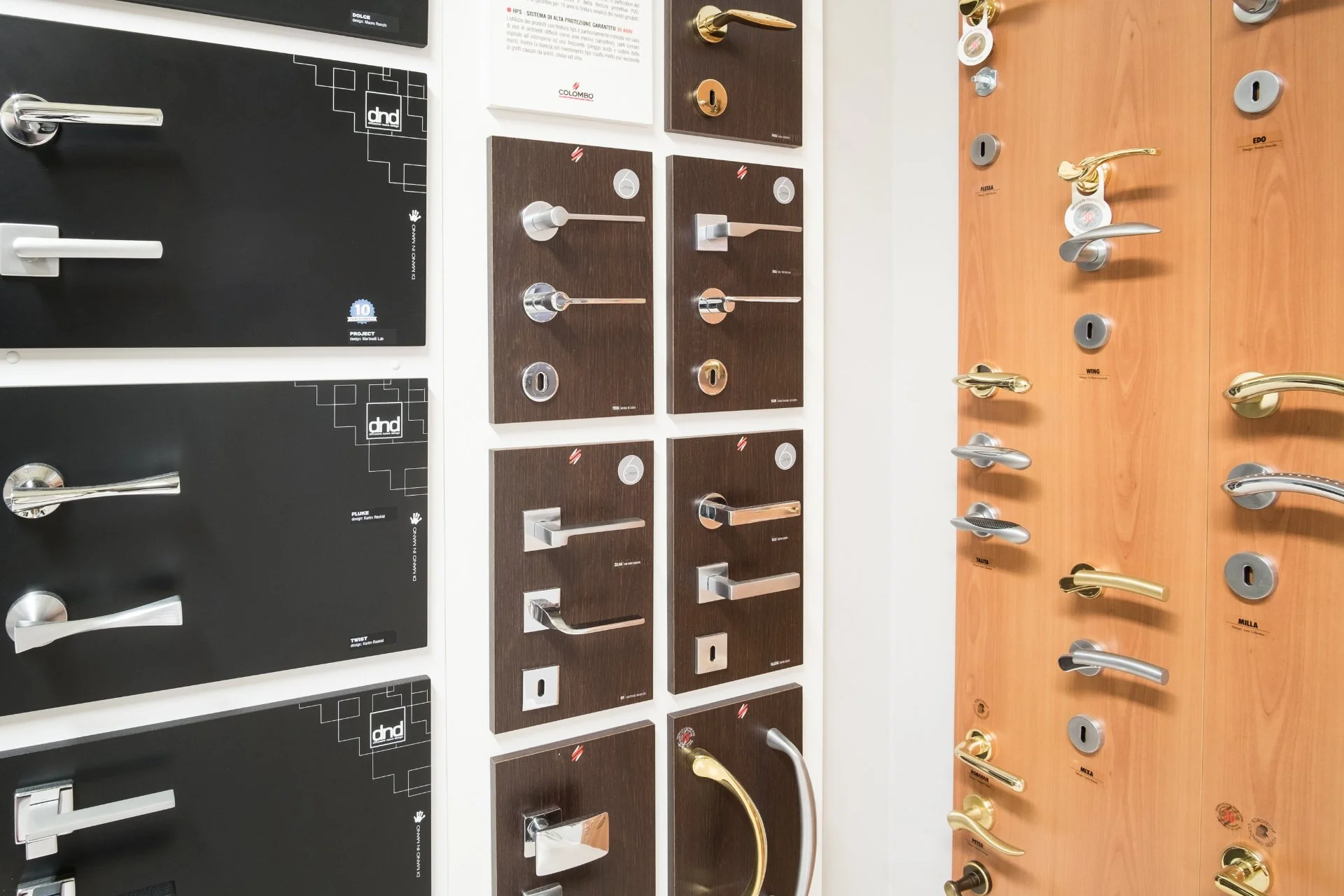 Progettazione e installazione porte interne in legno su misura a Mantova