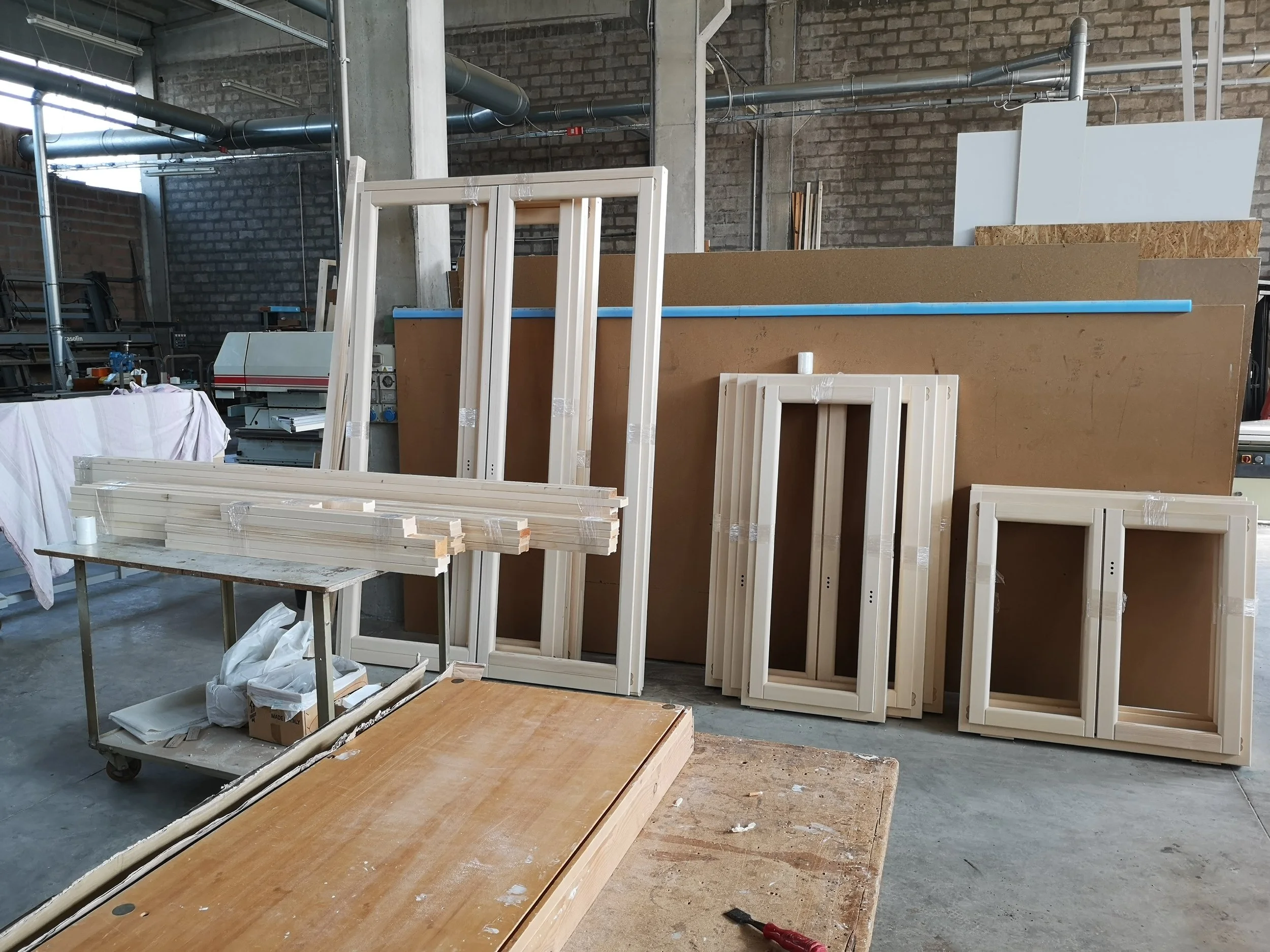 Vent'anni di esperienza nella lavorazione del legno al tuo servizio