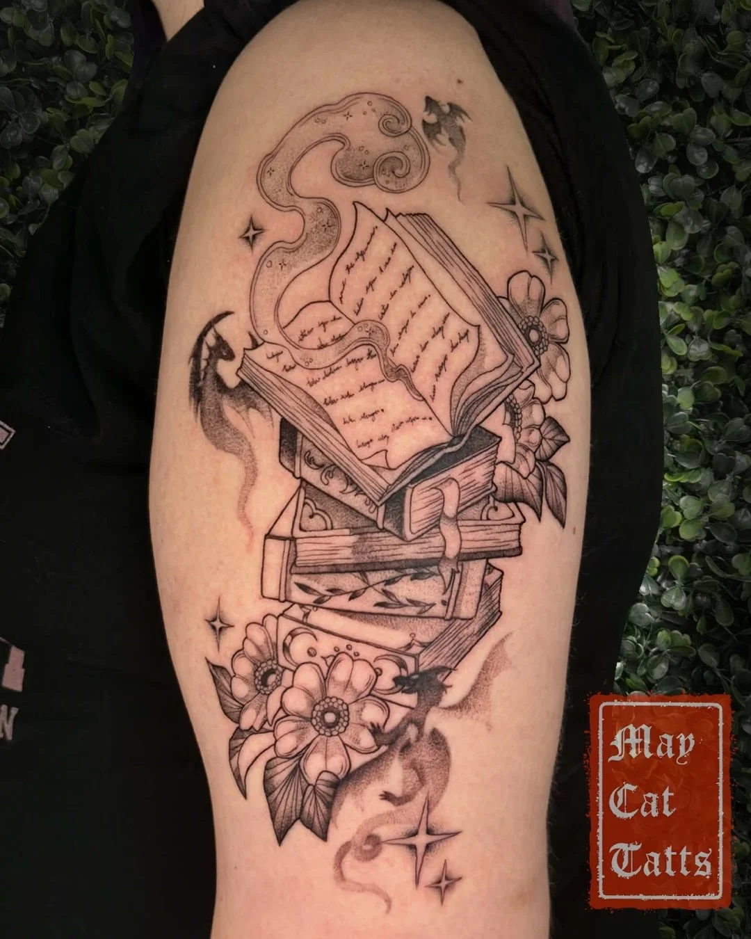 🔮Last week I conjured up the start of a beauitful black and grey fantasy themed sleeve for one of my og clients Abbey.

We started with some soft magic, circling dragons and a well read stack of fantasy novels- sighhh, it&rsquo;s every girls dream i