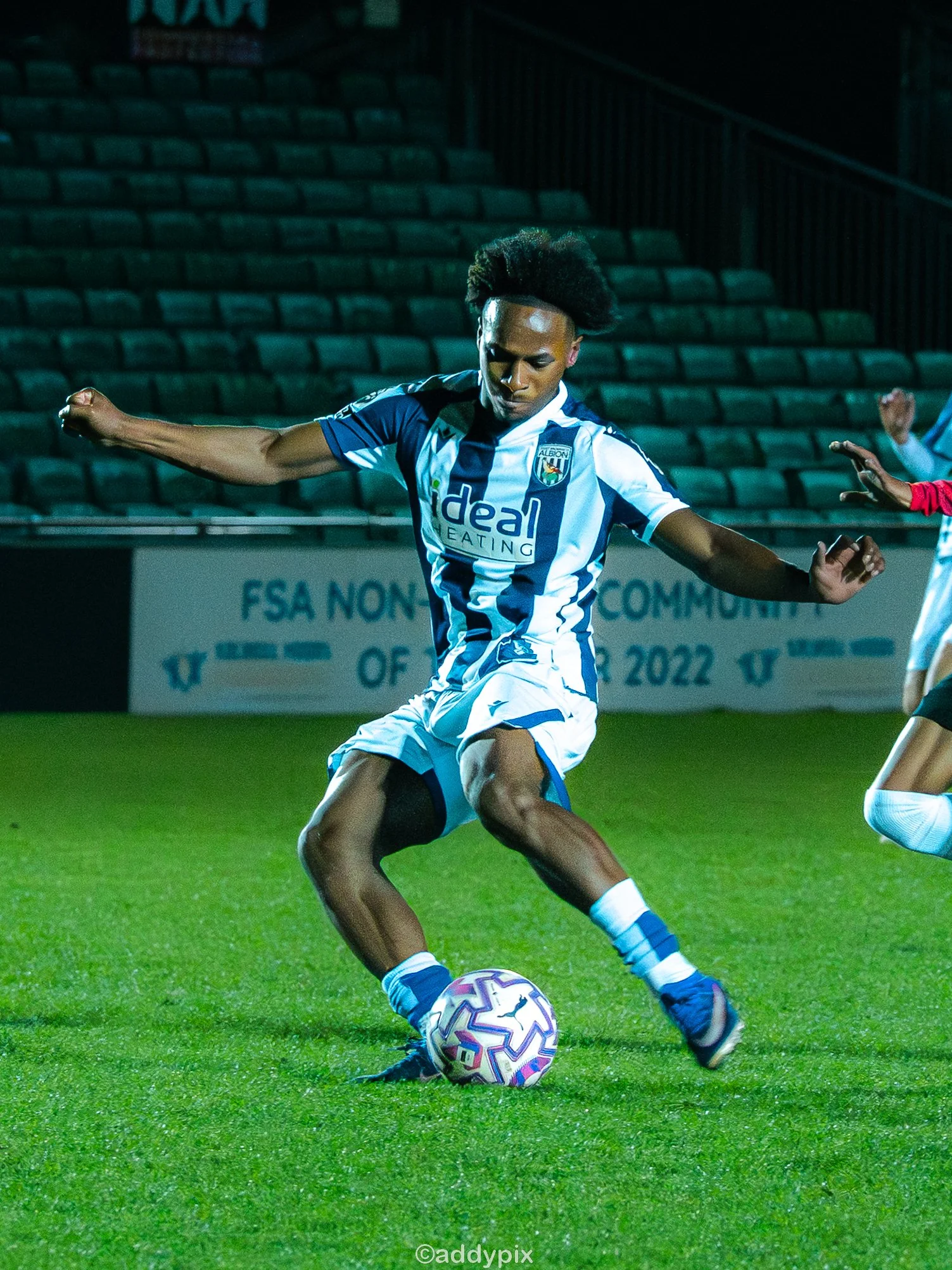 WBA V BHAM PL2-32.jpg