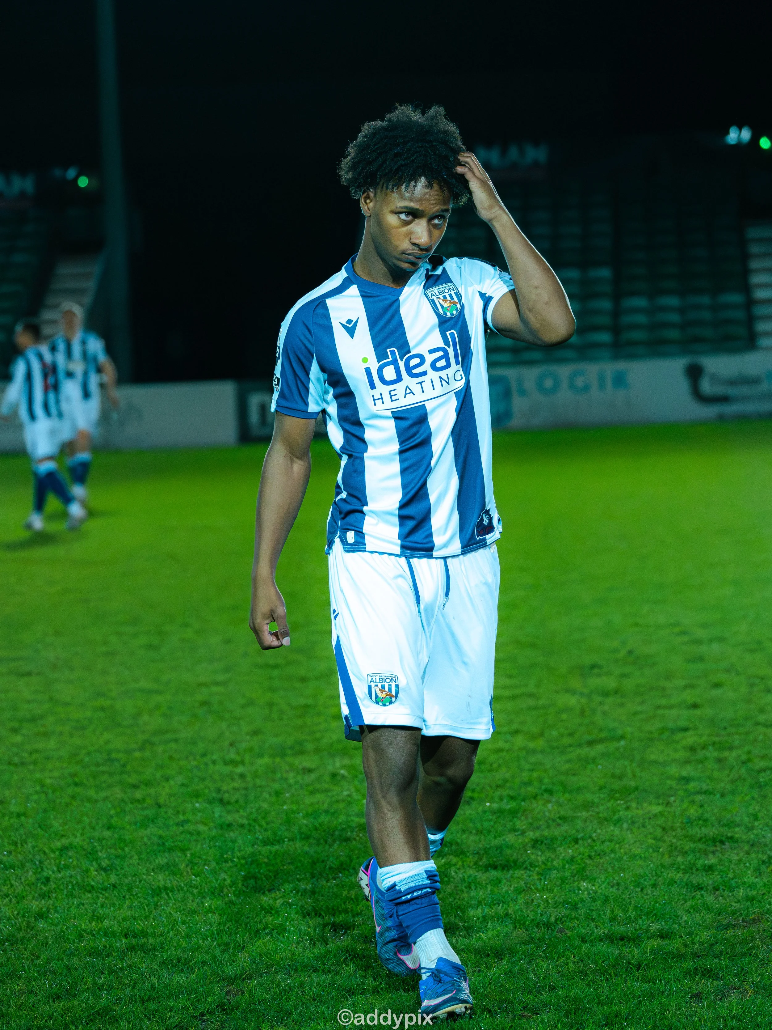 WBA V BHAM PL2-10.jpg