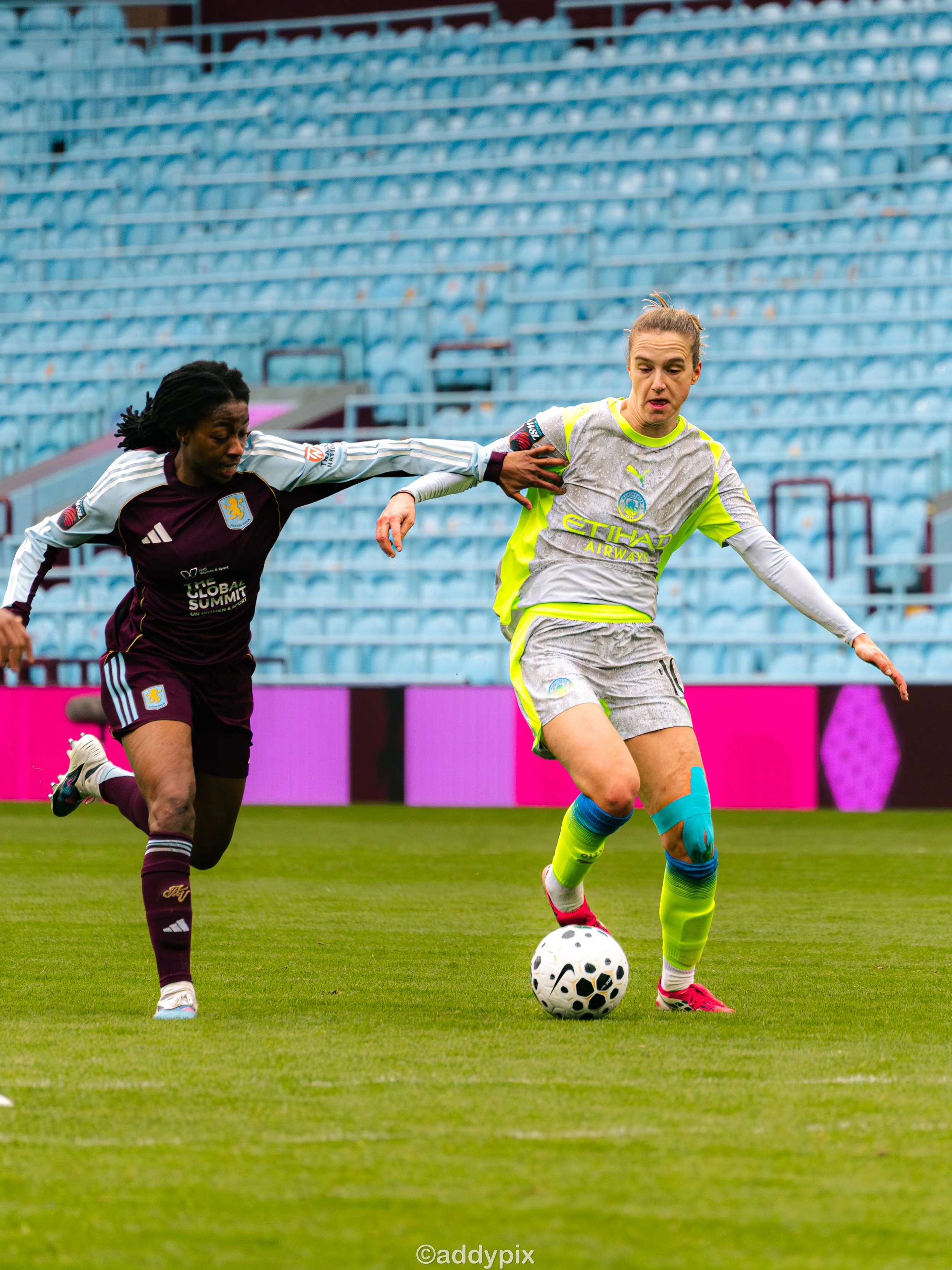 villa v man city-52.jpg