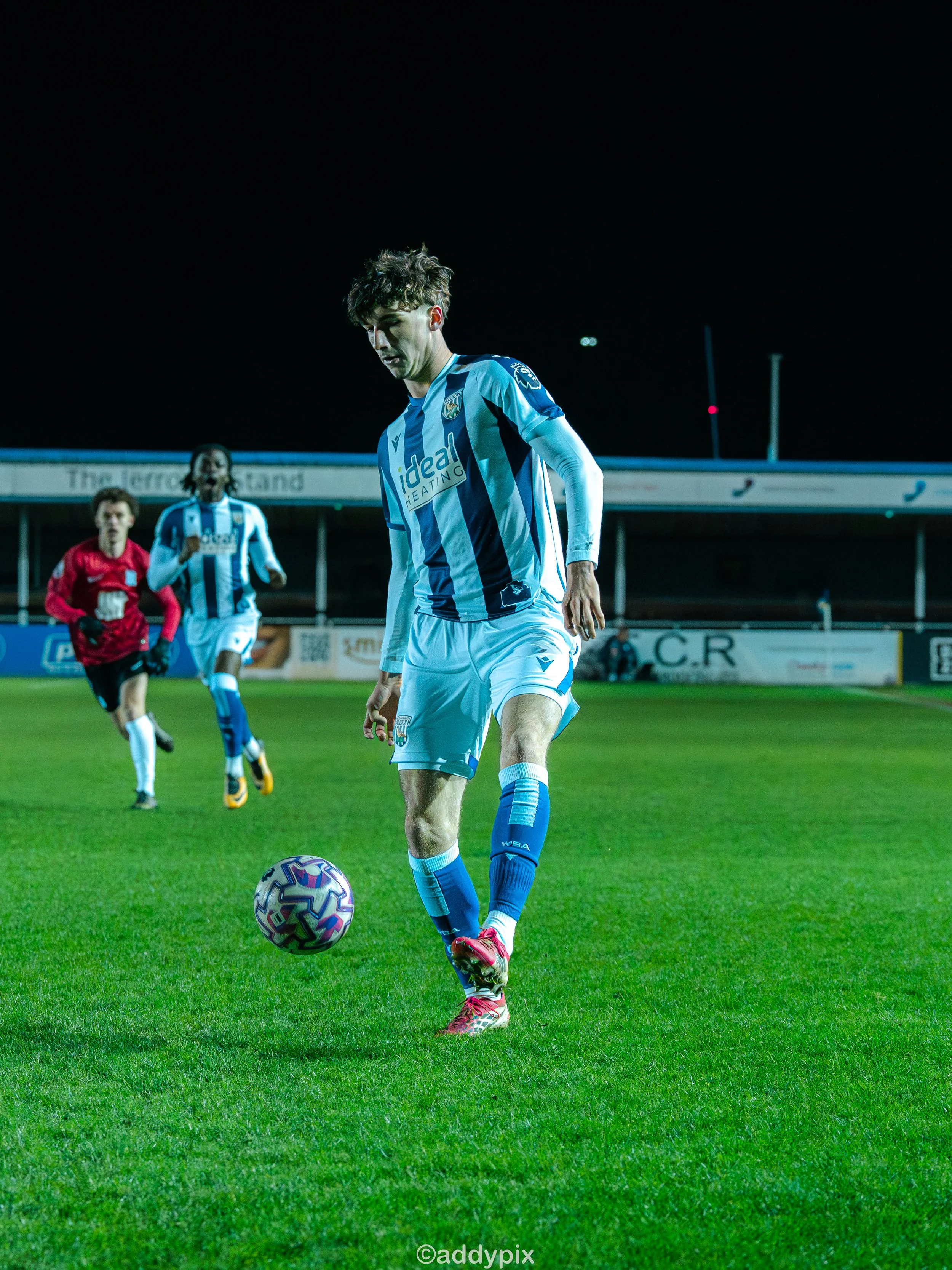 WBA V BHAM PL2-19.jpg