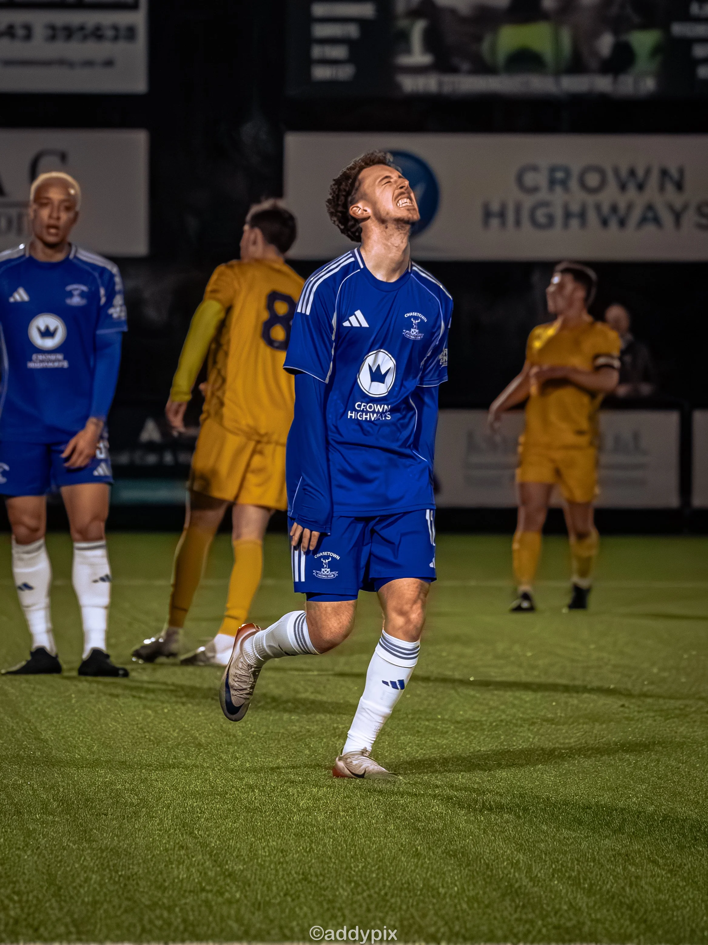 chasetown v leek-30.jpg