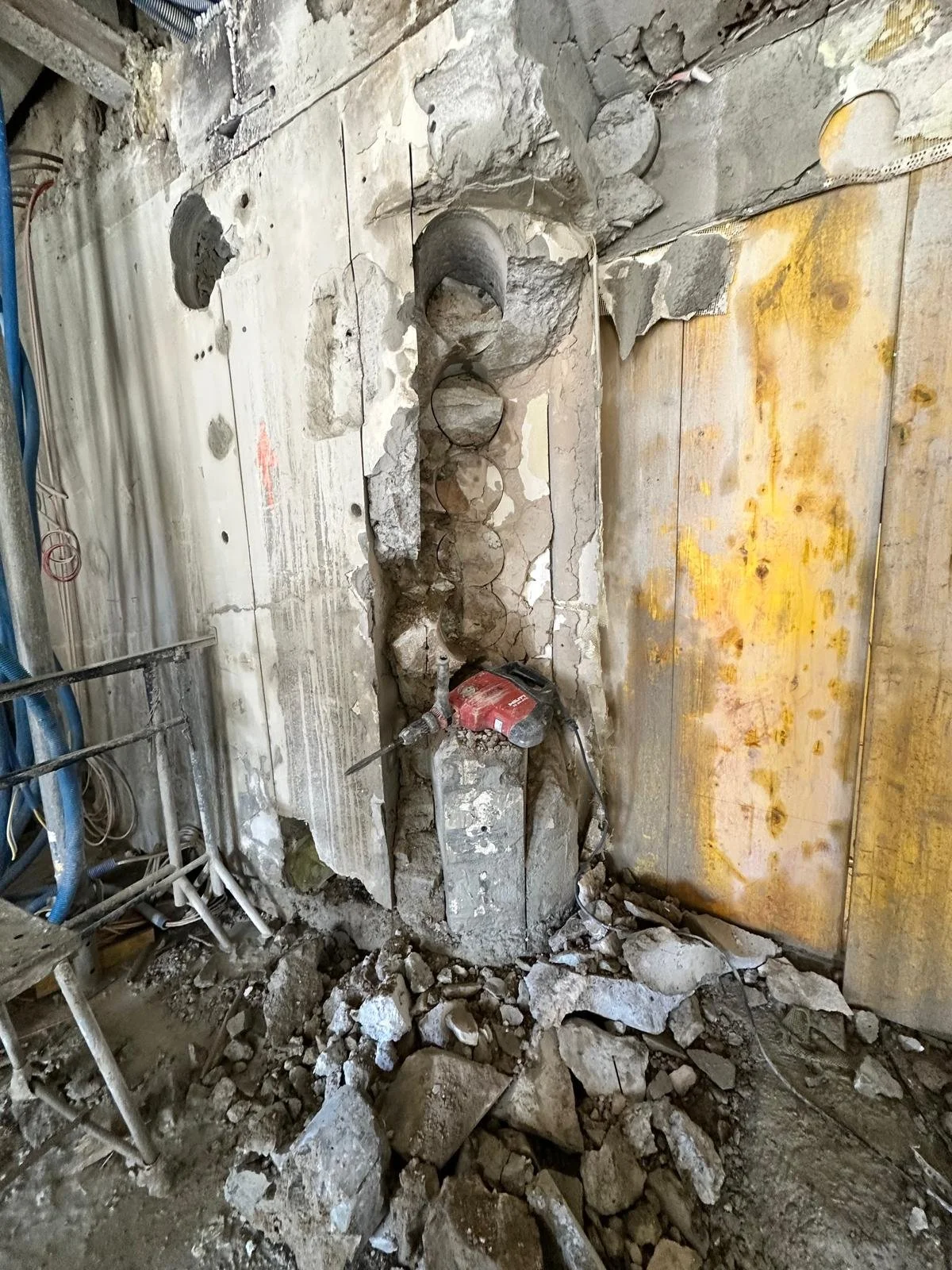 WhatsApp Image 2025-12-23 at 11.21.28 (6).jpeg