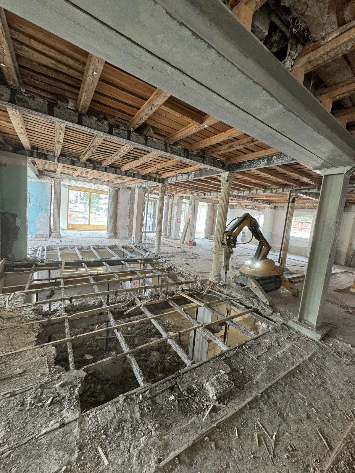 WhatsApp Image 2025-12-23 at 15.21.19 (1).jpeg