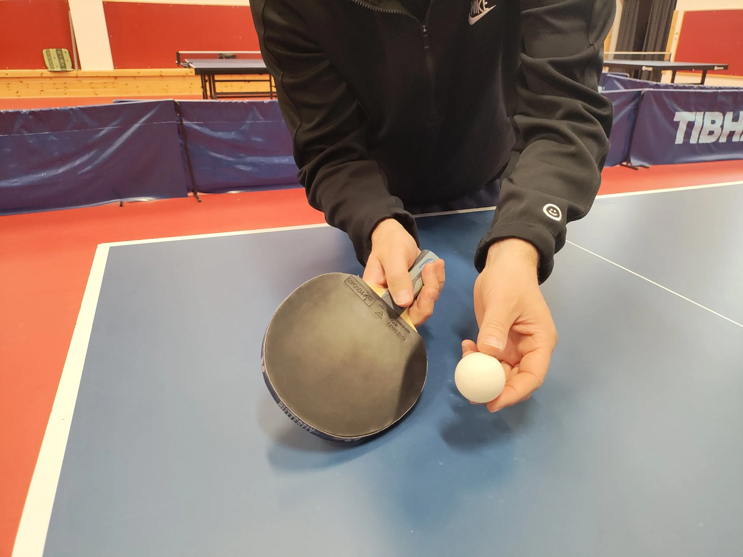 Tischtennis Training für alle Alterskategorien bietet Johannes Dimmig an. Probiere es aus und buche jetzt Deinen ersten Termin.