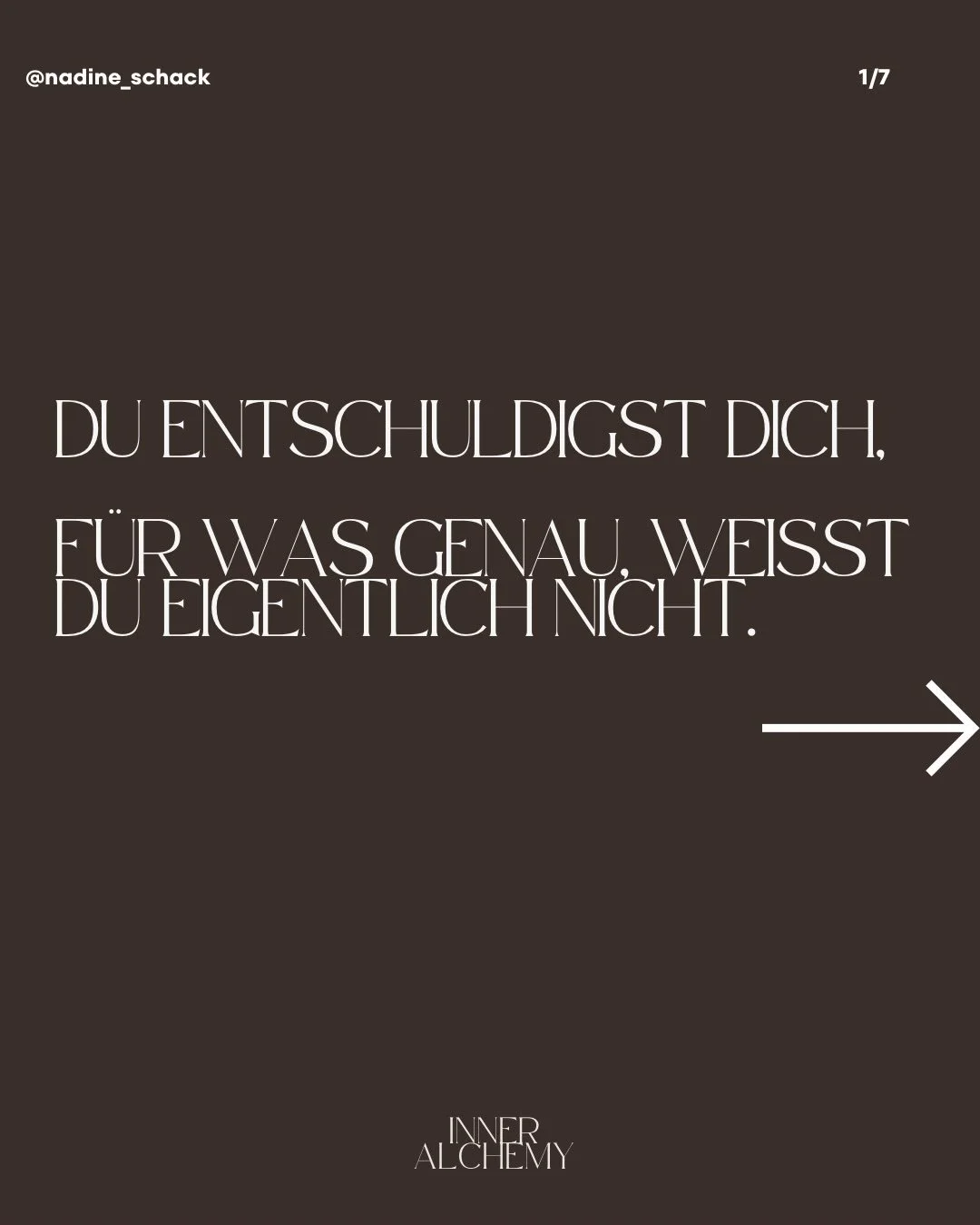 Ich erinnere mich an den Moment, in dem mir klar wurde: Ich habe nie gelernt, um Hilfe zu bitten. Ich habe gelernt, keine zu brauchen.

Das kam nicht aus dem Nichts. Irgendwann war es sicherer, stark zu wirken als ehrlich zu sein. Sicherer, zu funkti