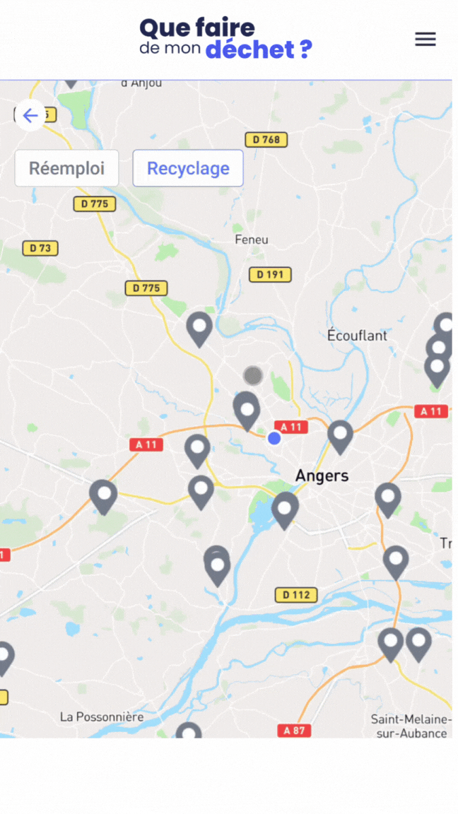 Carte de la ville d'Angers et ses environs avec plusieurs marqueurs indiquant des points d'apport volontaire liés au recyclage et à la gestion des déchets.