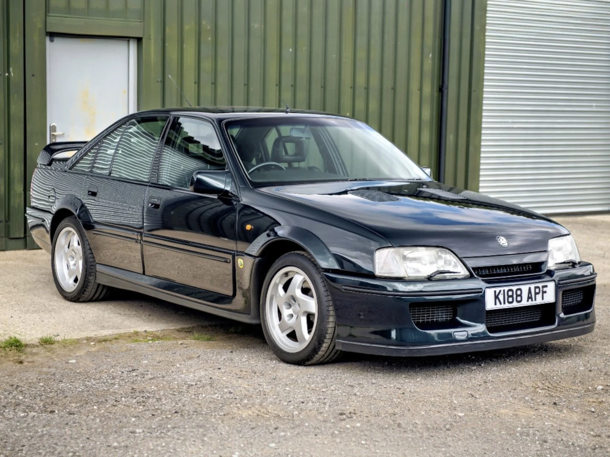1993 Lotus Carlton