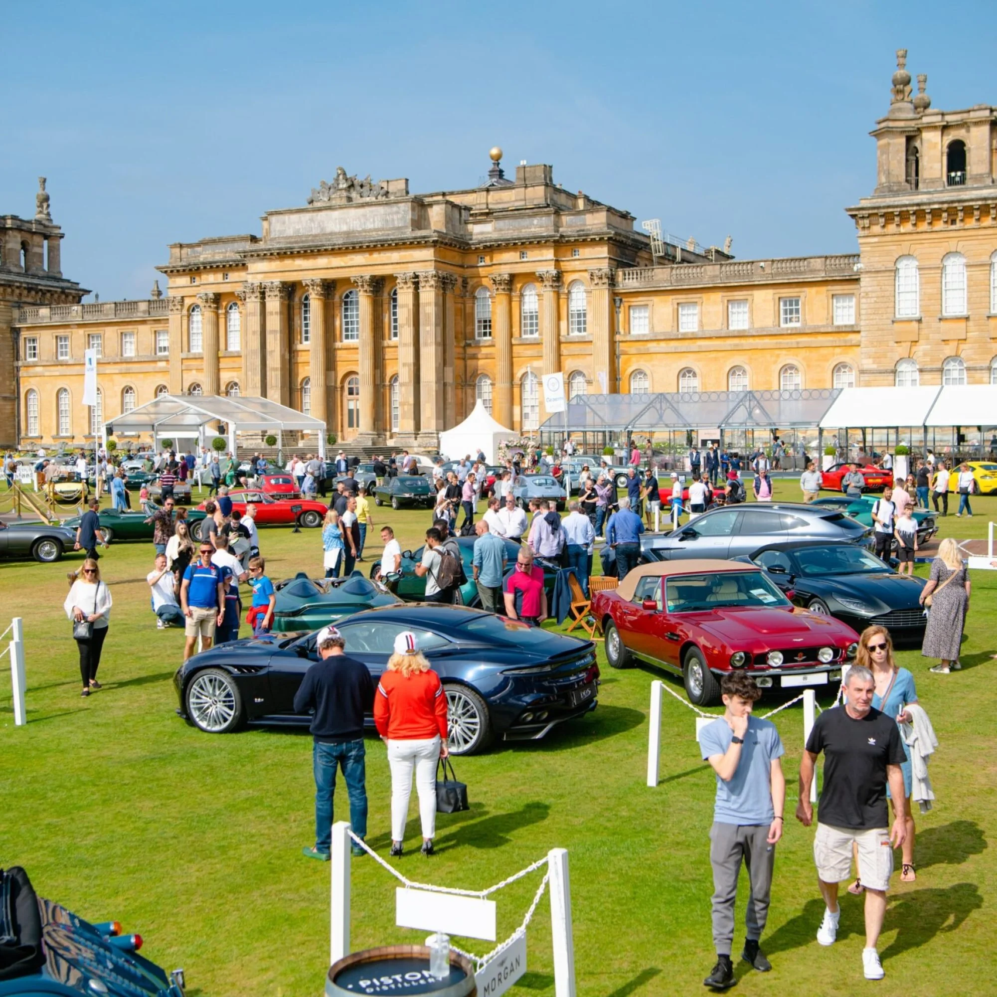 Salon-Prive-blenheim-palace-cars-min-scaled-qvjgjago2drpd8ruwdlsbphktgye44k1p6jci7u4o0.jpeg