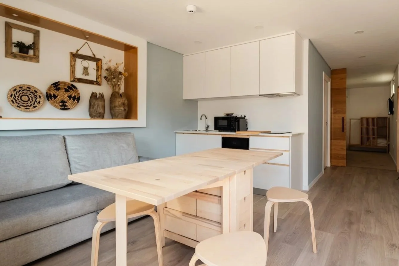 Acolhedora kitchenette em apartamento na Villa dos R's, Avis, Alto Alentejo