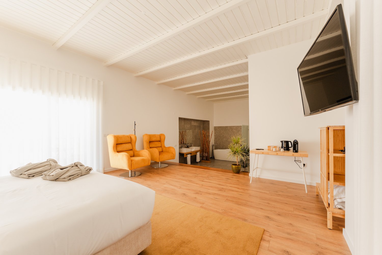 Suite King com varanda - Vista geral da suite