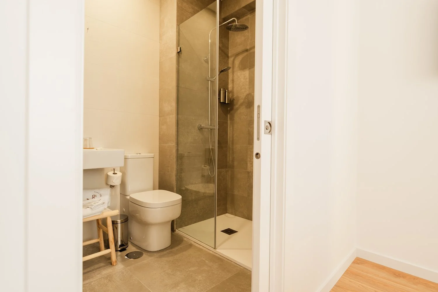 Grande Suite Familiar - Casa de banho menor