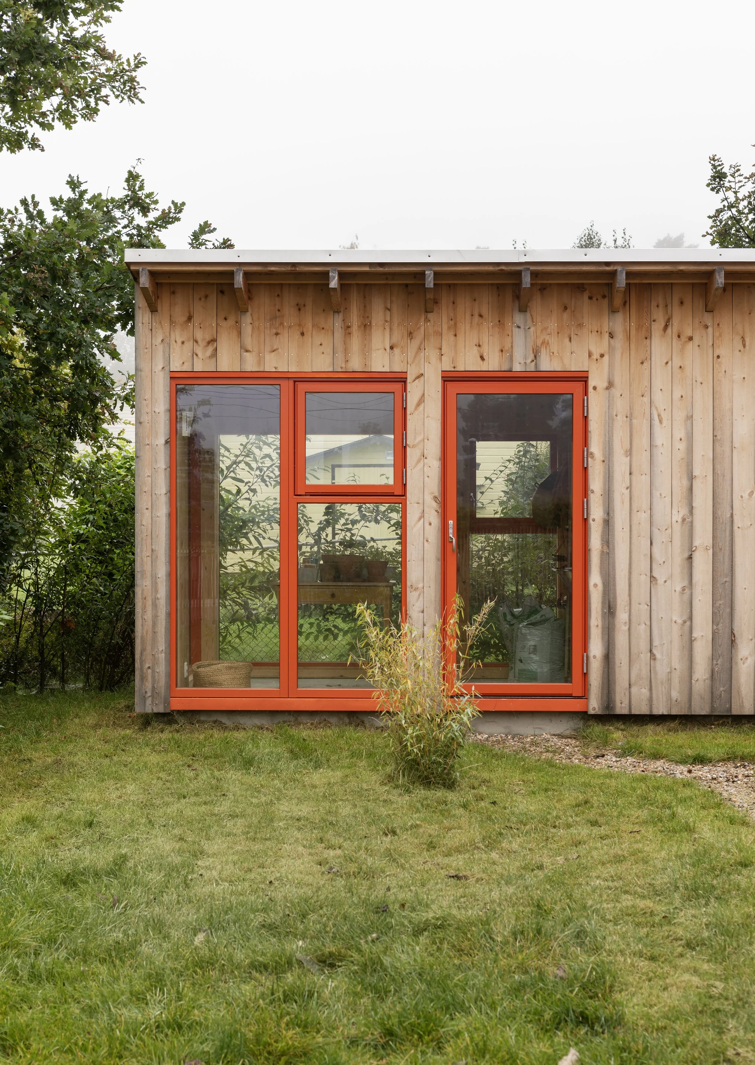 Linerleveien // Tilbygg og ny plantebod