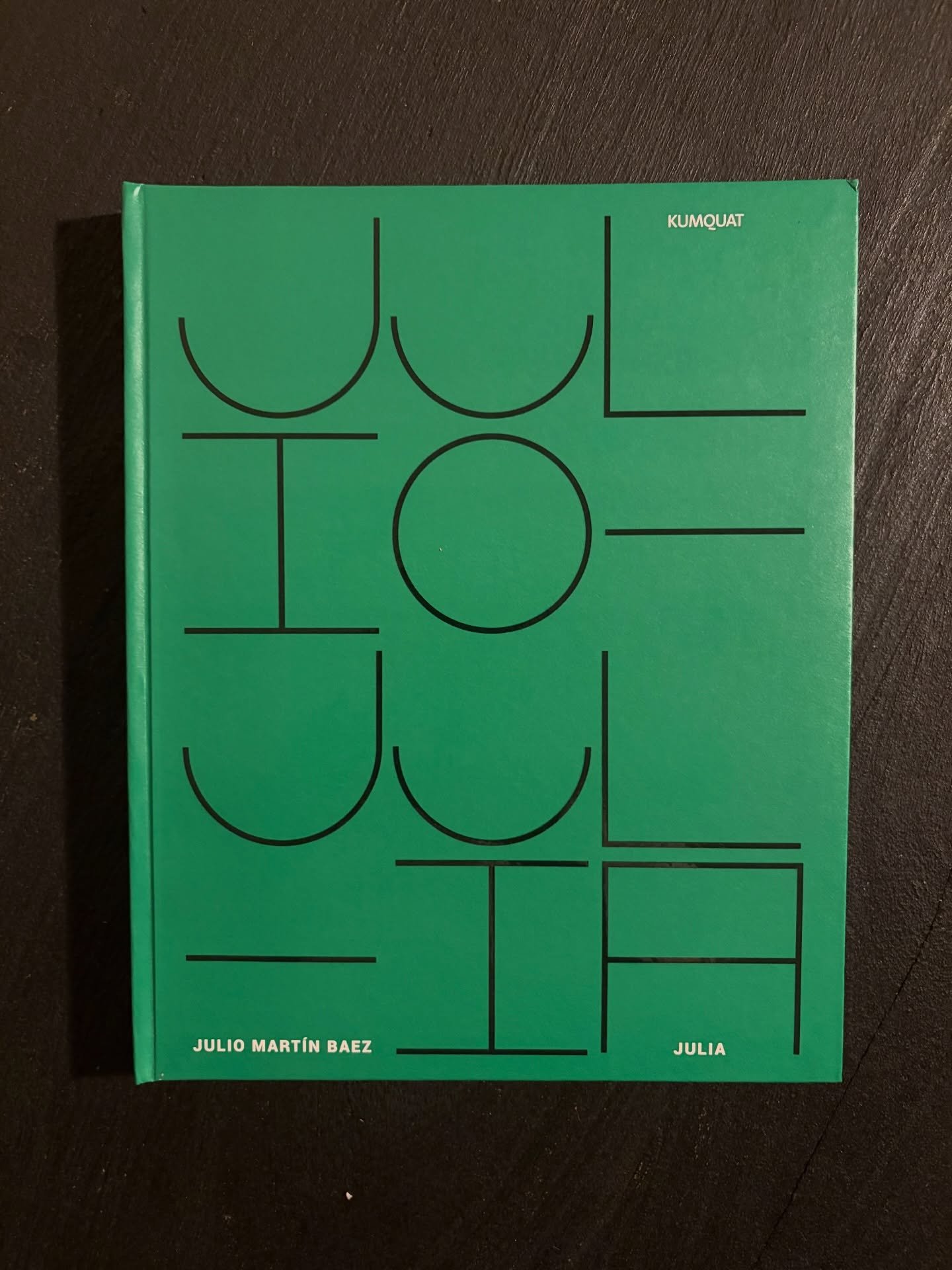 Leyendo el libro de Julia me emocione como si fuera la primera vez que escucho tu historia @juliomartinbaez. La conozco de memoria, pero leerla as&iacute;, tan bien contada y tan honesta, es realmente hermoso.

Acompa&ntilde;arte en Julia desde el mi