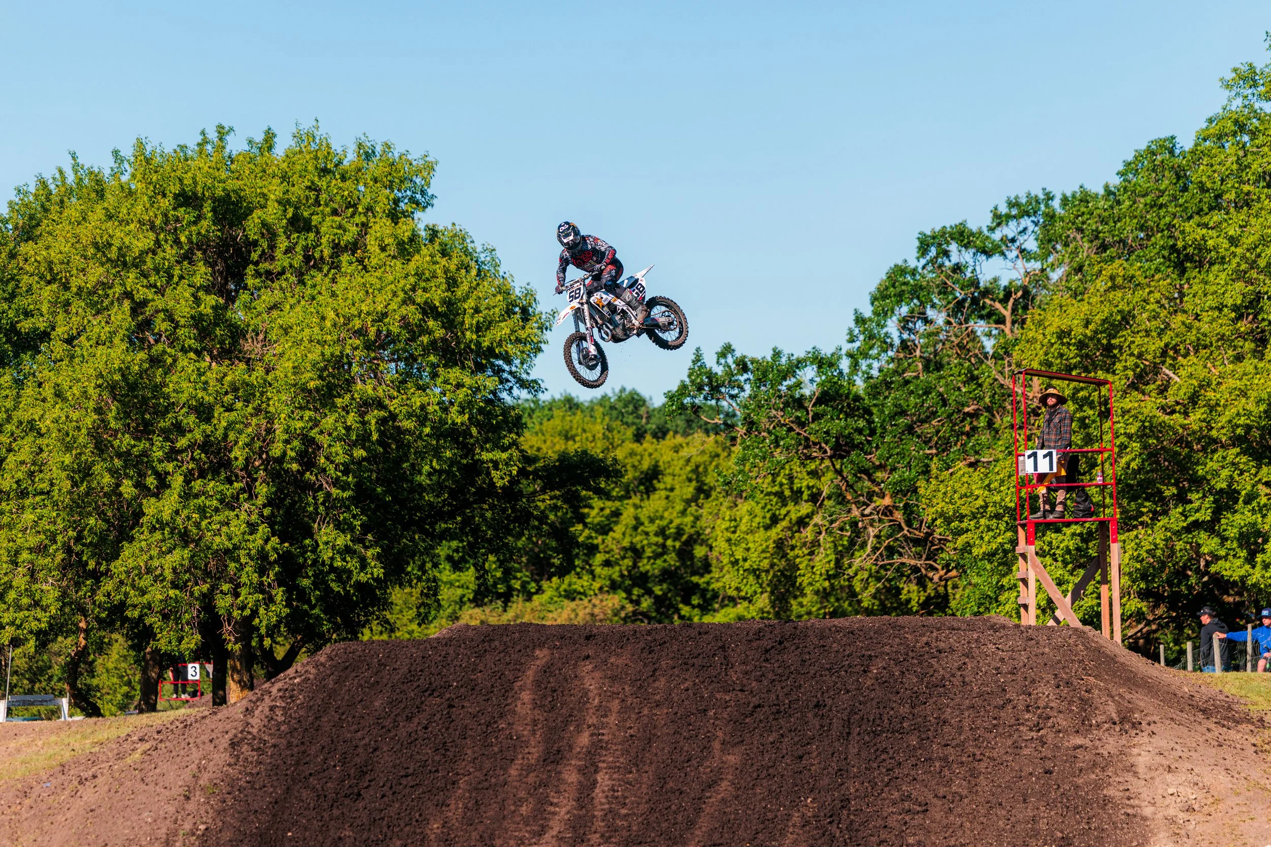 R5111093.jpg