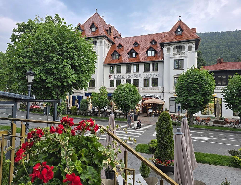 sinaia-spendlifetraveling