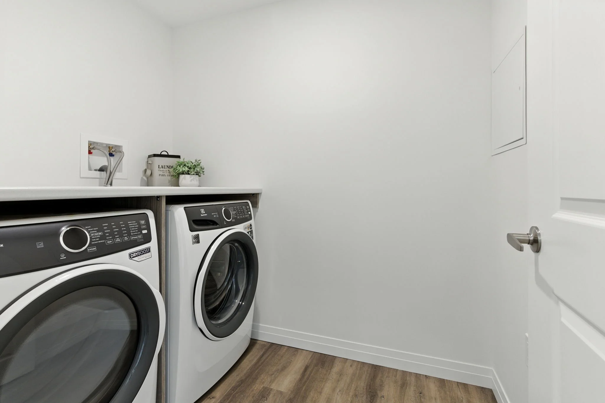 2 bedroom apartment St Thomas 9