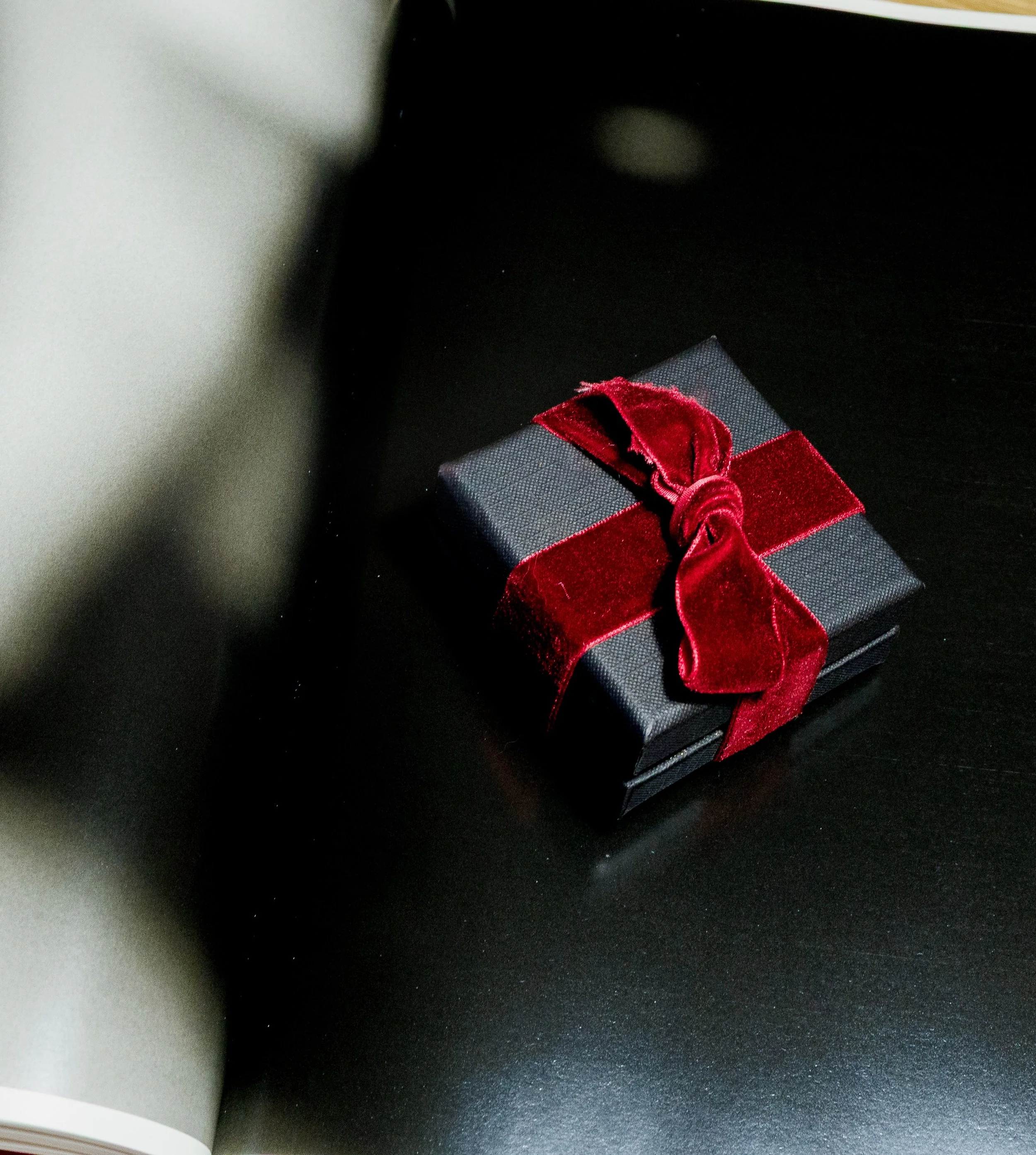 blurred nude box2.jpg