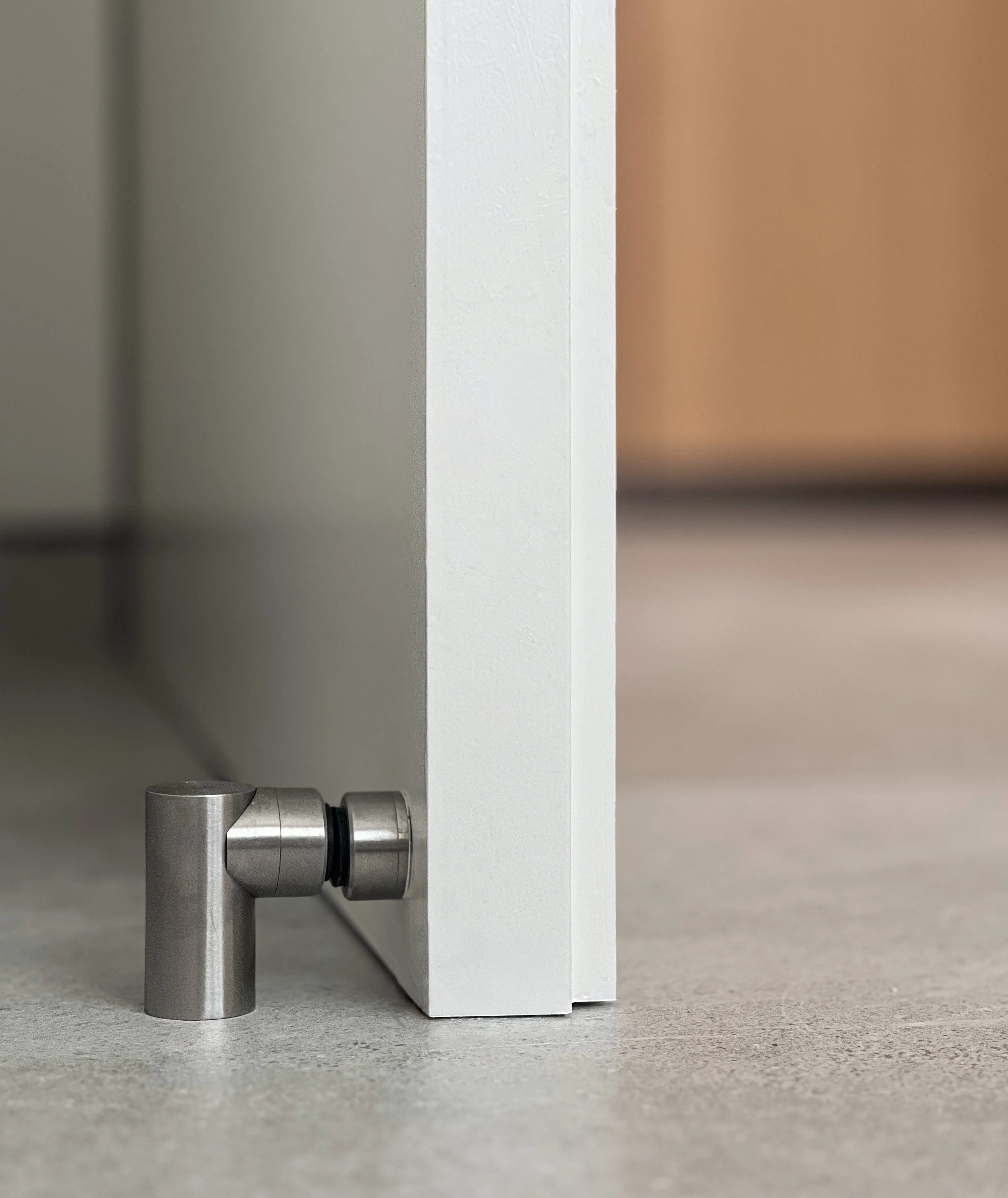 D LINE DOOR STOPPER.jpg