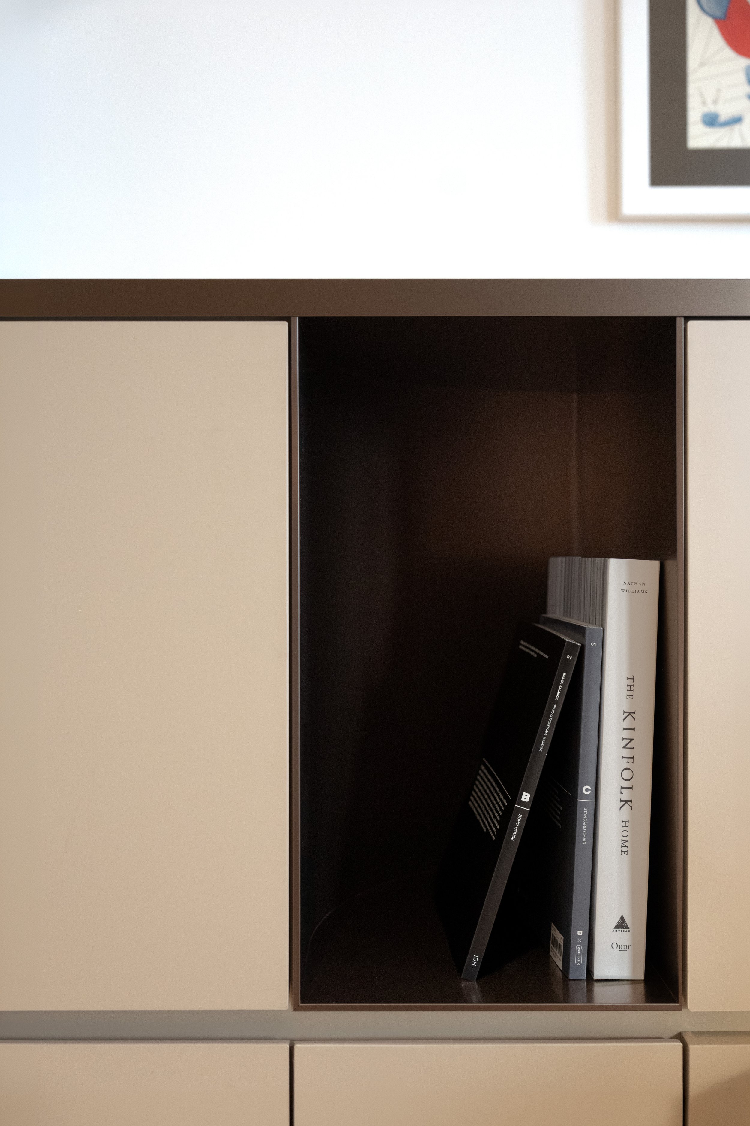 MASTER BEDROOM 04.jpg