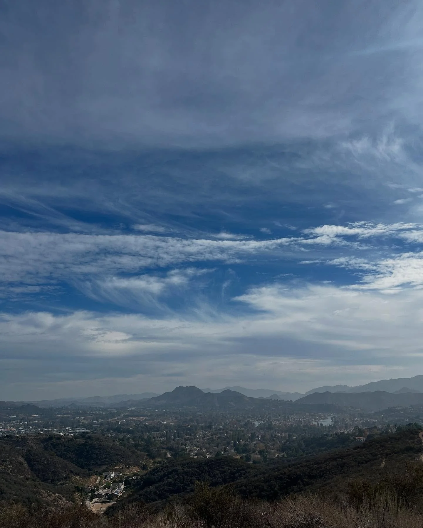 Observations.
Family hike, lake stroll, and an encounter with a vintage Pininfarina 👌