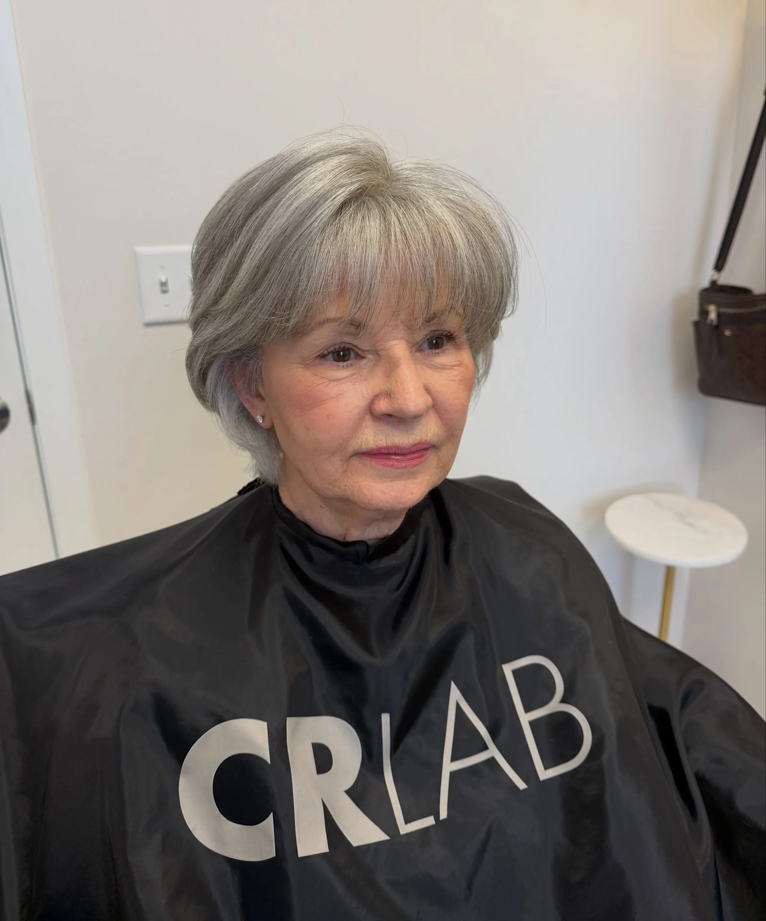 We can source natural grey hair for men and women. Thanks to @crlab_official we can recreate all sizes and variations of grey hair. This is a top of the head CNC. She explored synthetic toppers and wigs; neither felt like the right fit until today ✨ 
