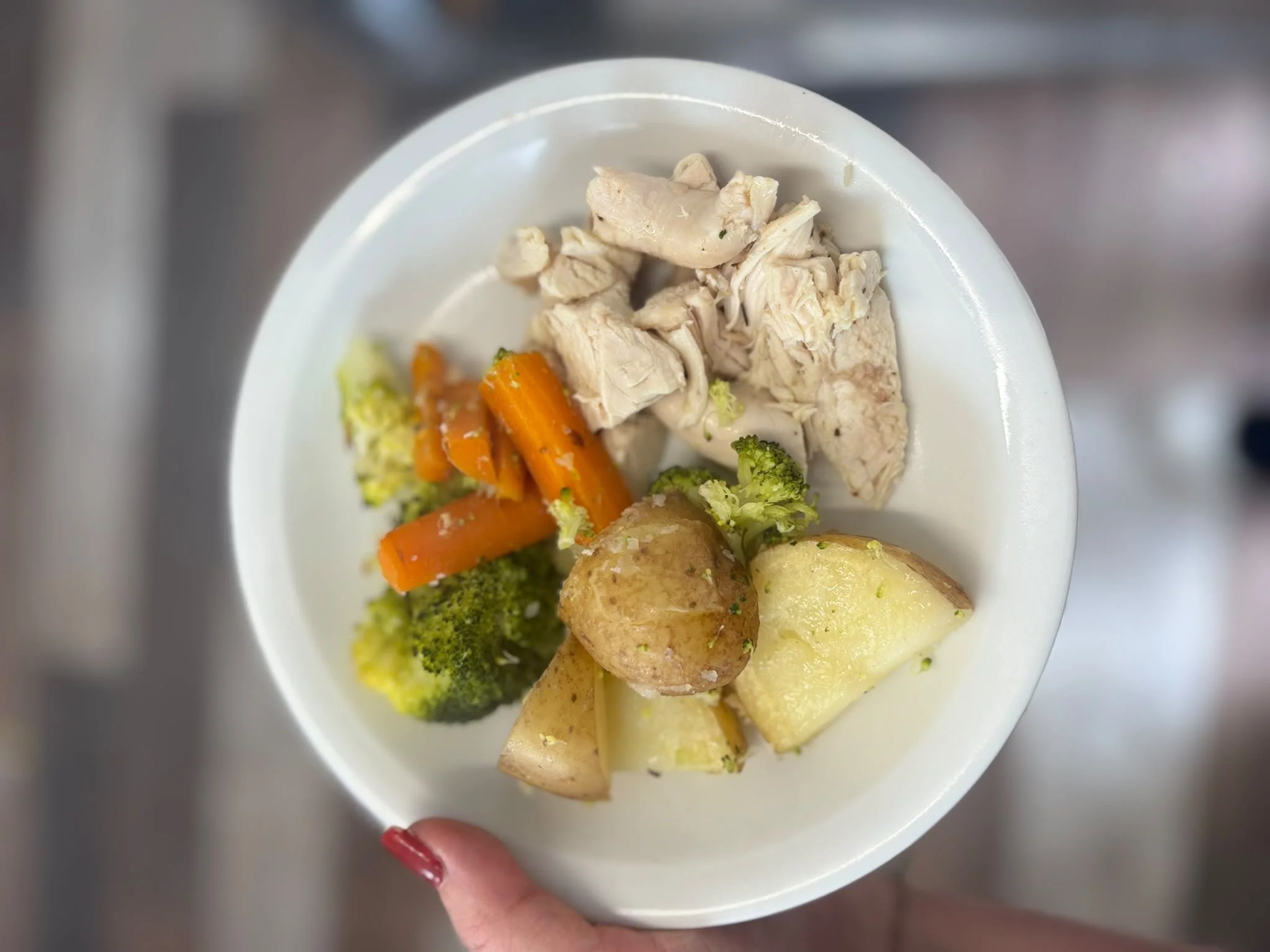 Chicken with carrots, broccoli and potatoes, a balanced nursery lunch at Pop-Up Nurseries