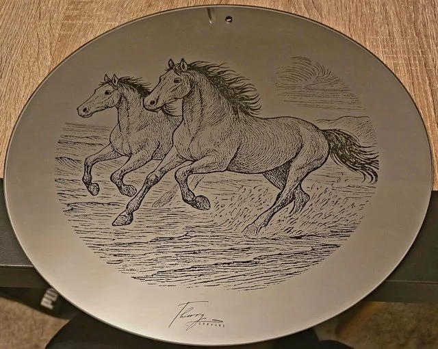Gravure sur miroir ( Chevaux )