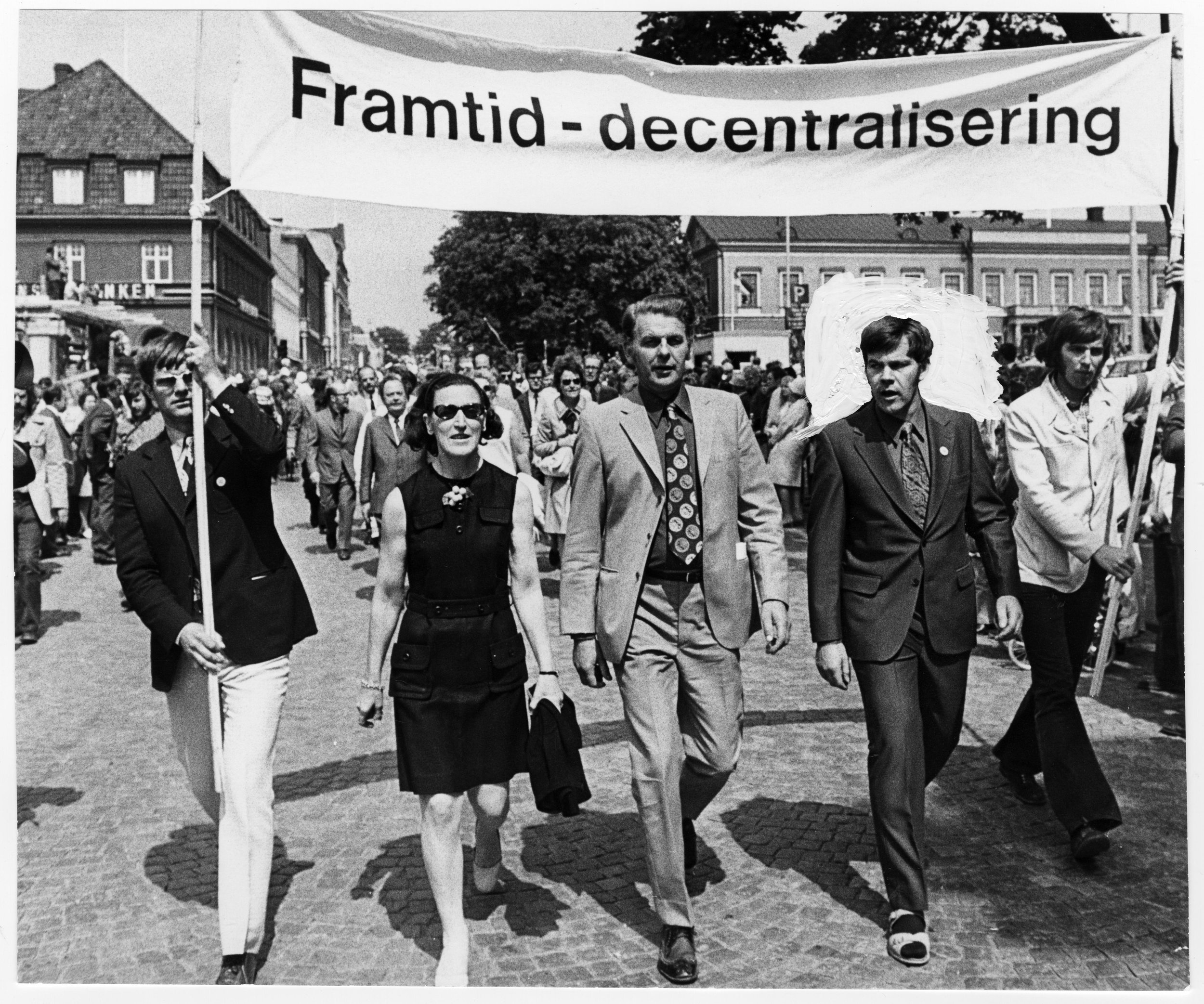 Därför kan C inte sitta i regering med V 