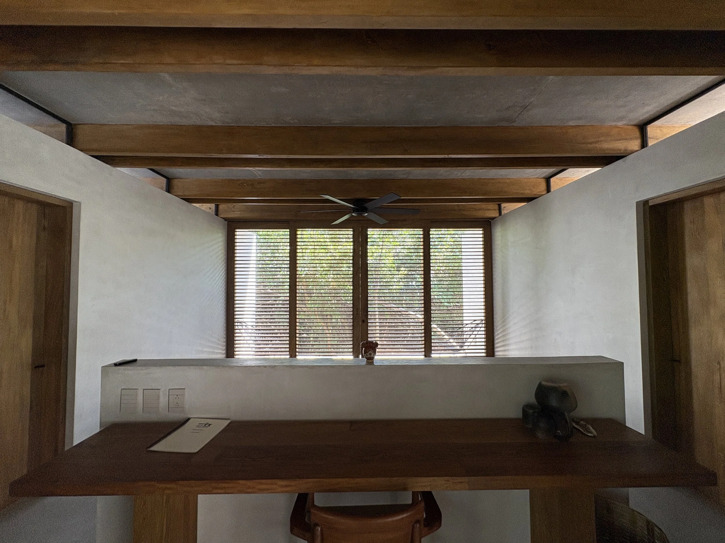 With a private desk, a bathroom and a walking in closet. The rooms has everything you need