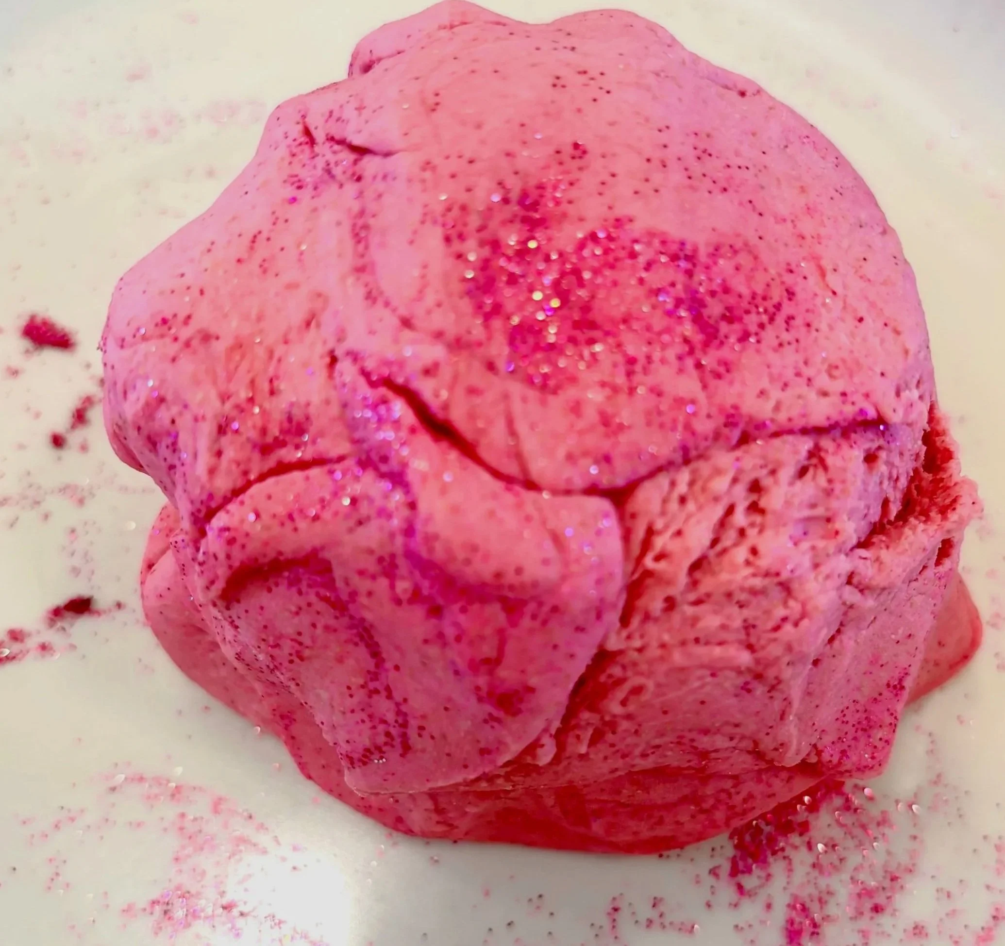 Selbstgemachte Knete für Kinder | Little Makers Dough