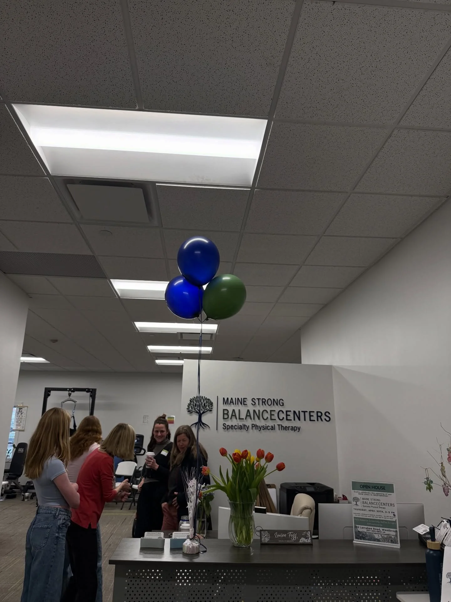 The Westbrook Open House was a success, all thanks to you!!! 

We want to thank
✨ David Morse, the Westbrook Mayor, for stopping by and participating in a Balance Screen (keep your eyes peeled for more content)
✨ All the UNE DPT students that helped 