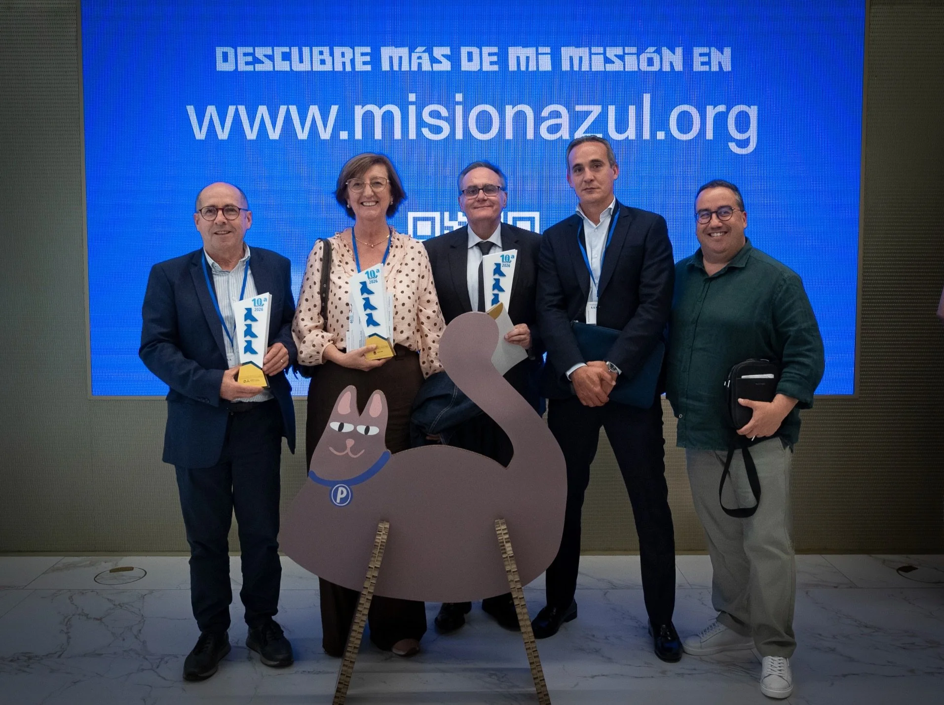 Pelton sigue su recorrido por las calles y, ahora, tambi&eacute;n por los eventos.
&nbsp;
Esta semana, la protagonista de nuestra #Misi&oacute;nAzul asisti&oacute; a los premios #PajaritasAzules, impulsados por ASPAPEL y REPACAR.
&nbsp;
All&iacute; c