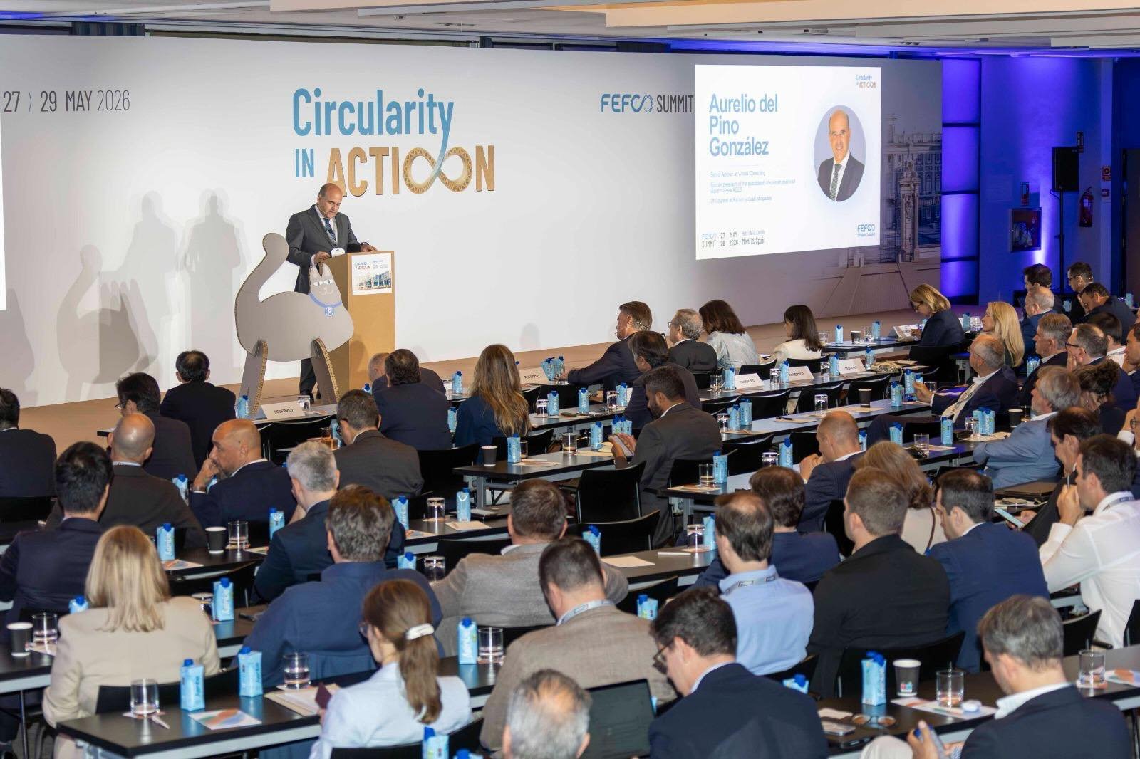 Pelton tambi&eacute;n se ha dejado ver en #FEFCO2026.
La protagonista de nuestra #Misi&oacute;nAzul estuvo en el summit &ldquo;Circularity in Action&rdquo;, un punto de encuentro para seguir pensando el futuro de los envases desde la innovaci&oacute;