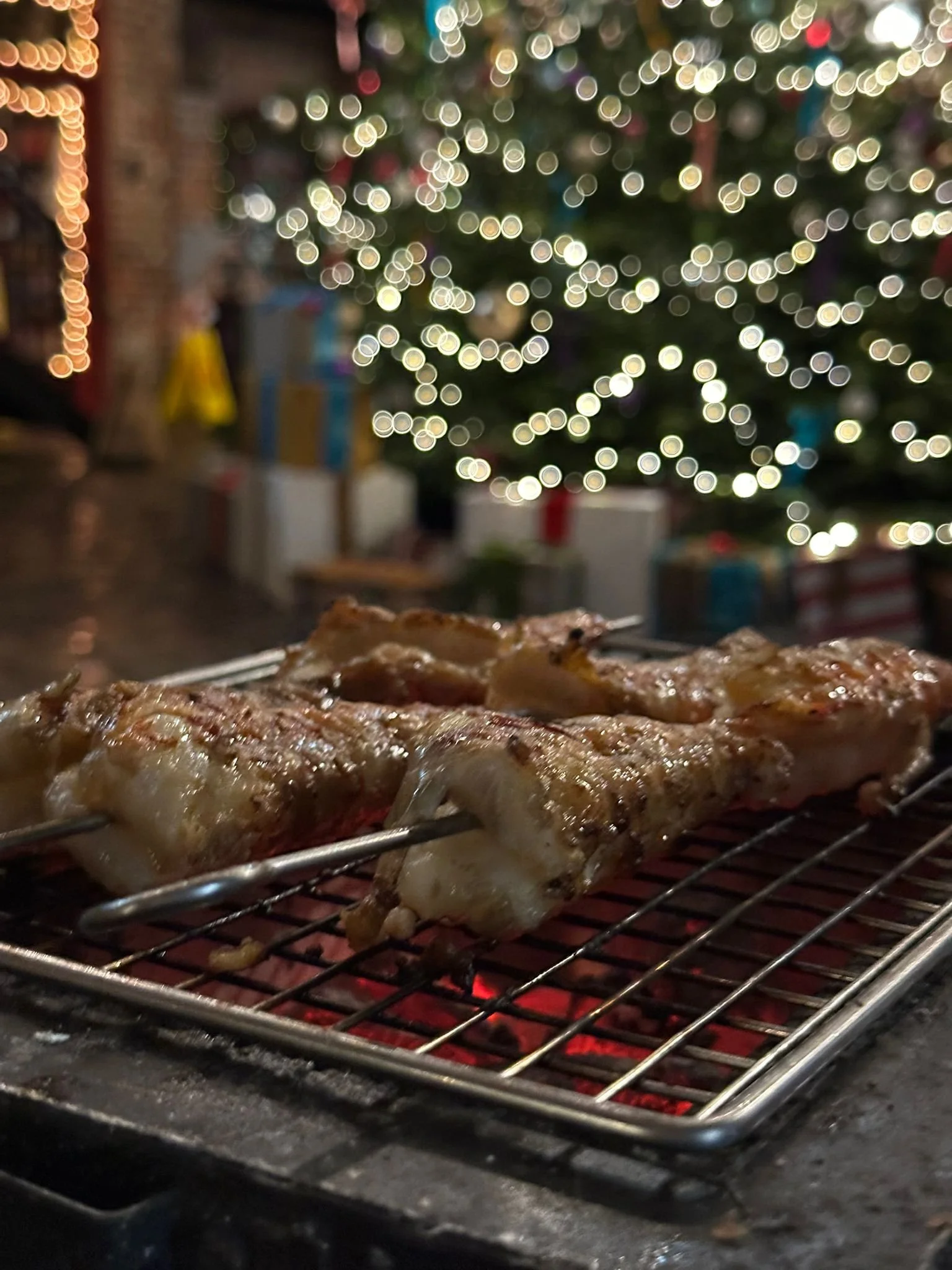 BBQ prawns on the konro grill at Christmas time 