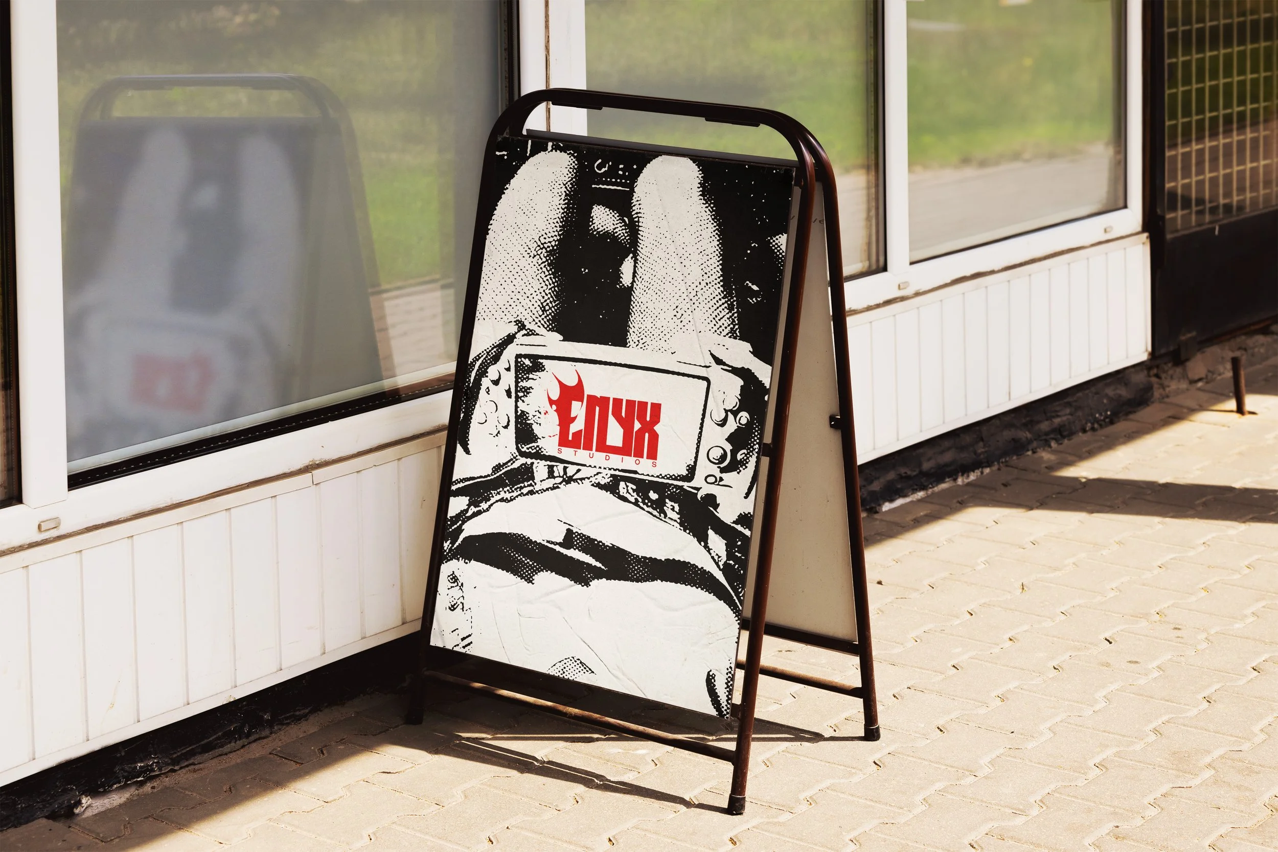 Enyx_AStand_Mockup.jpg