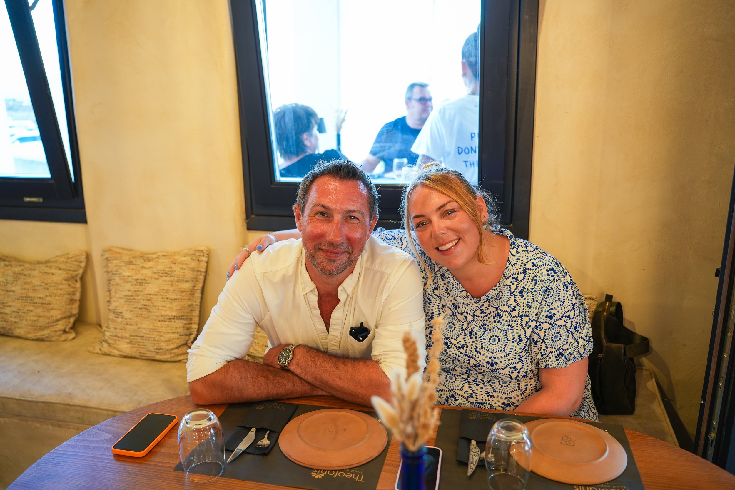 theofanis greek night 18-7-70.jpg