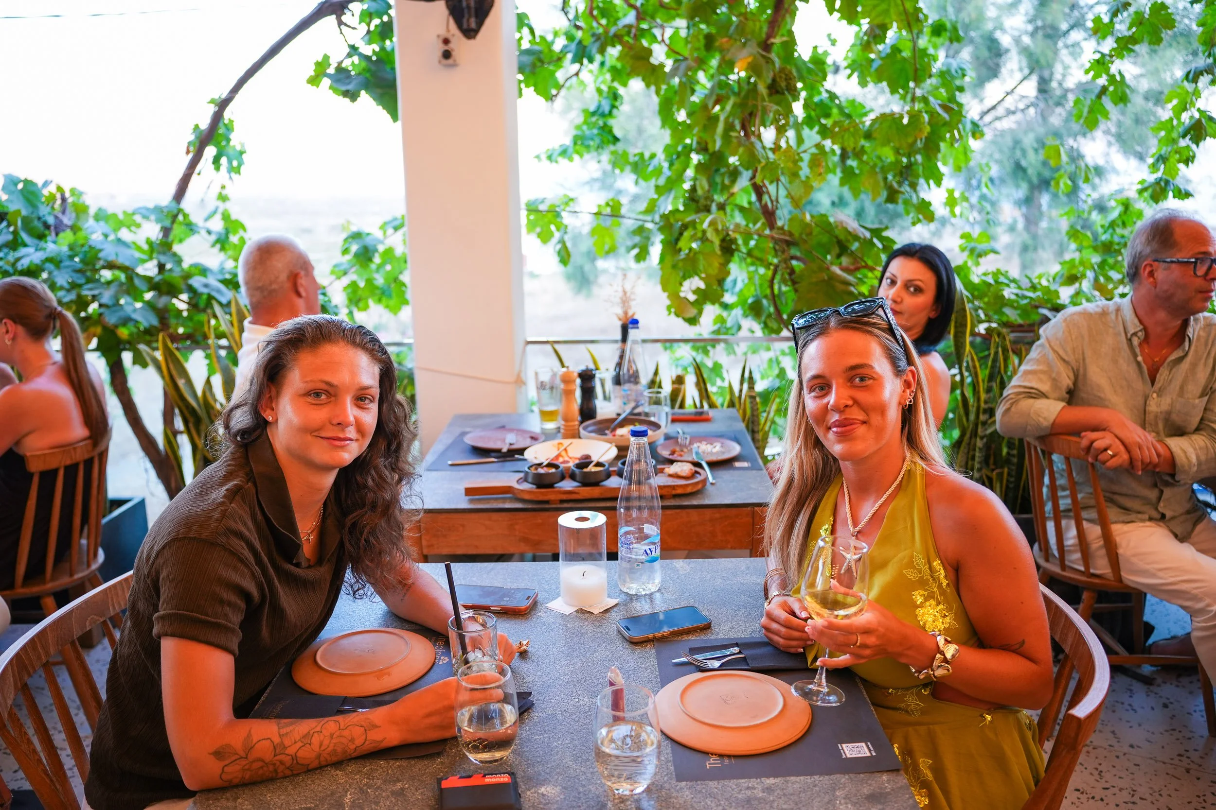 theofanis greek night 18-7-78.jpg