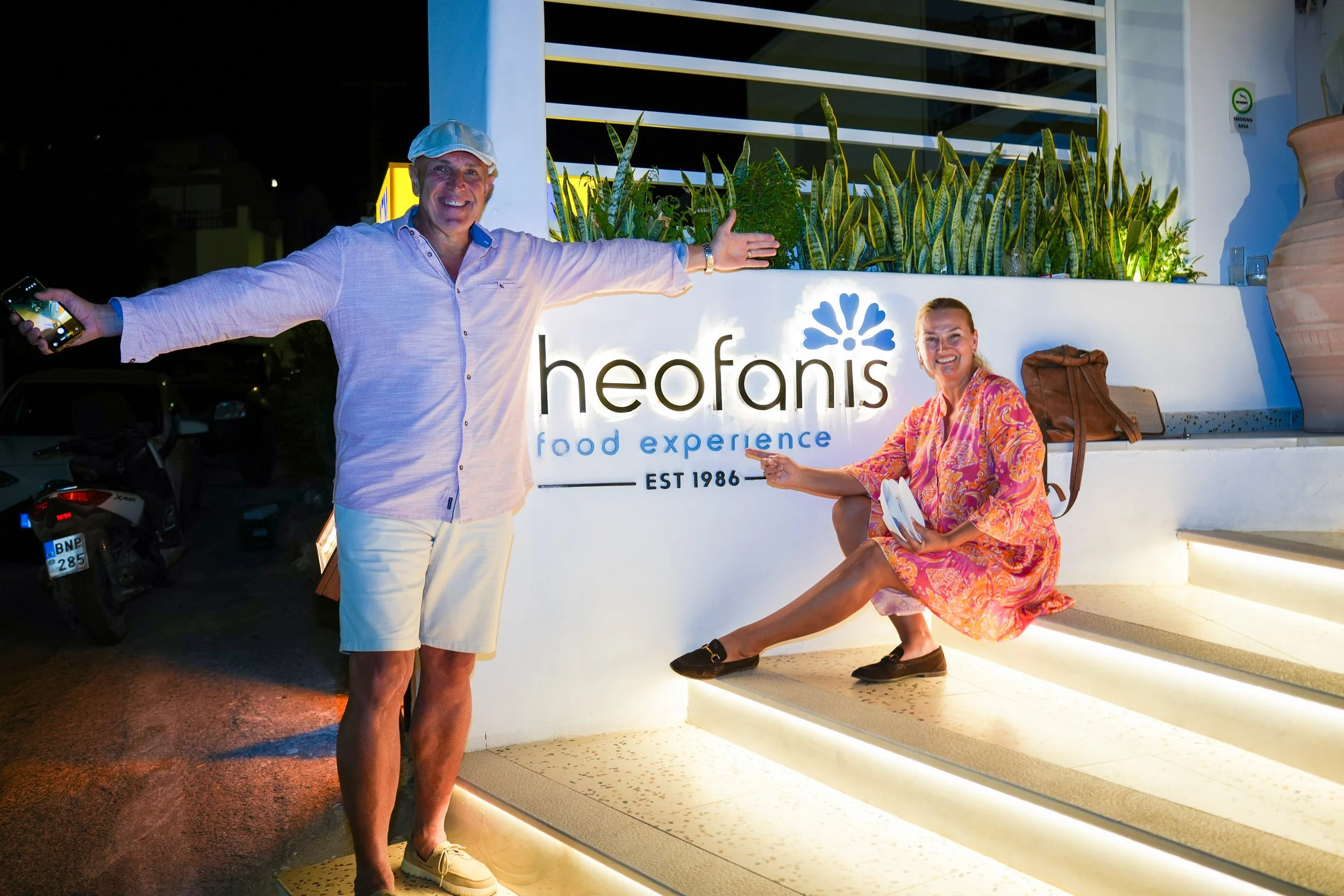 theofanis greek night 18-7-27.jpg